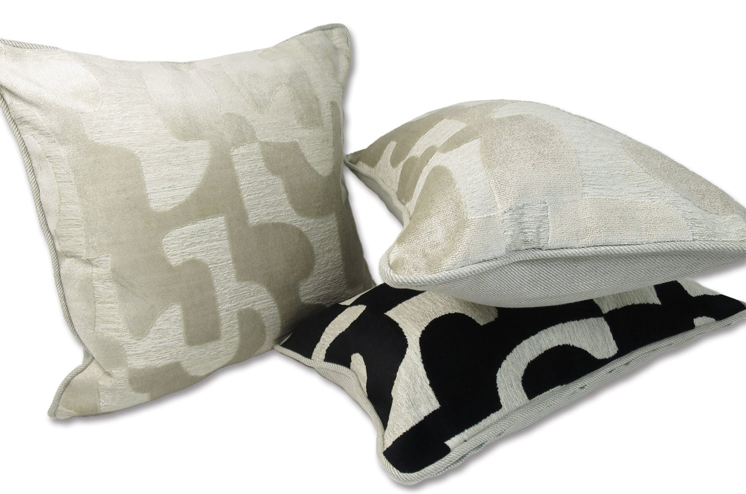 The Modern art mahori Velvet マオリ ジャカードベルベット クッション (リネングレー) 45×30cm 中材付 - HOUSE OF JAPAN Shop