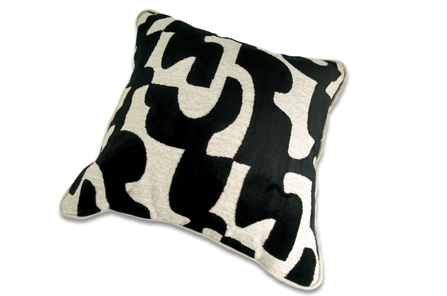 The Modern art mahori Velvet マオリ ジャカードベルベット クッションカバー (リネンブラック) 45×45cm - HOUSE OF JAPAN Shop