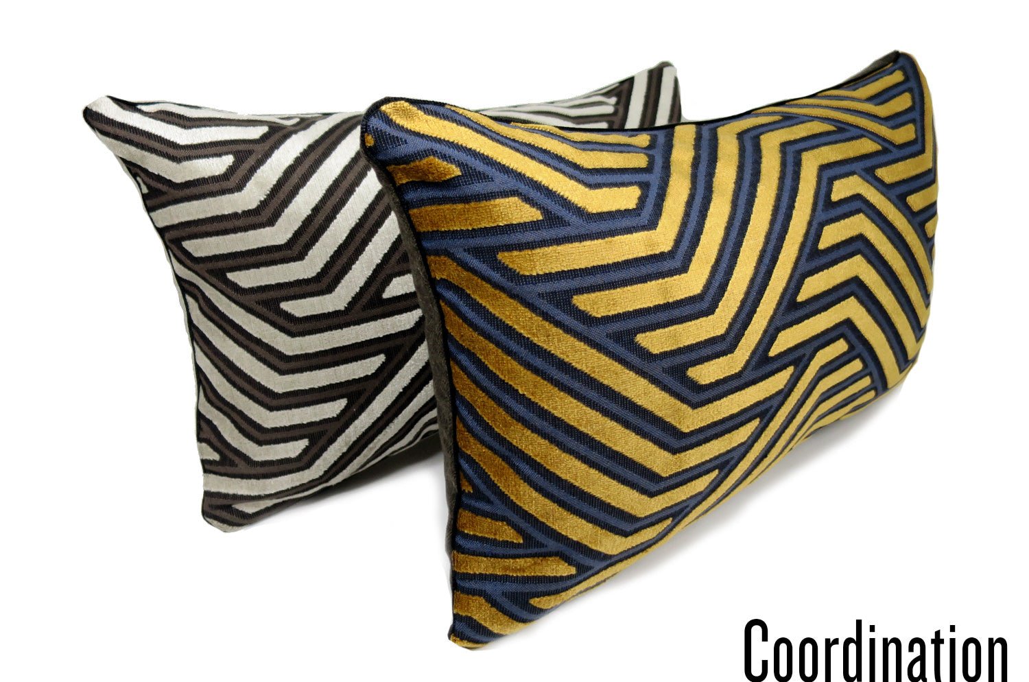 The Modernist モダニスト ジャカードベルベット クッション ゴールドブラウン 50×30cm 中材付 - HOUSE OF JAPAN Shop