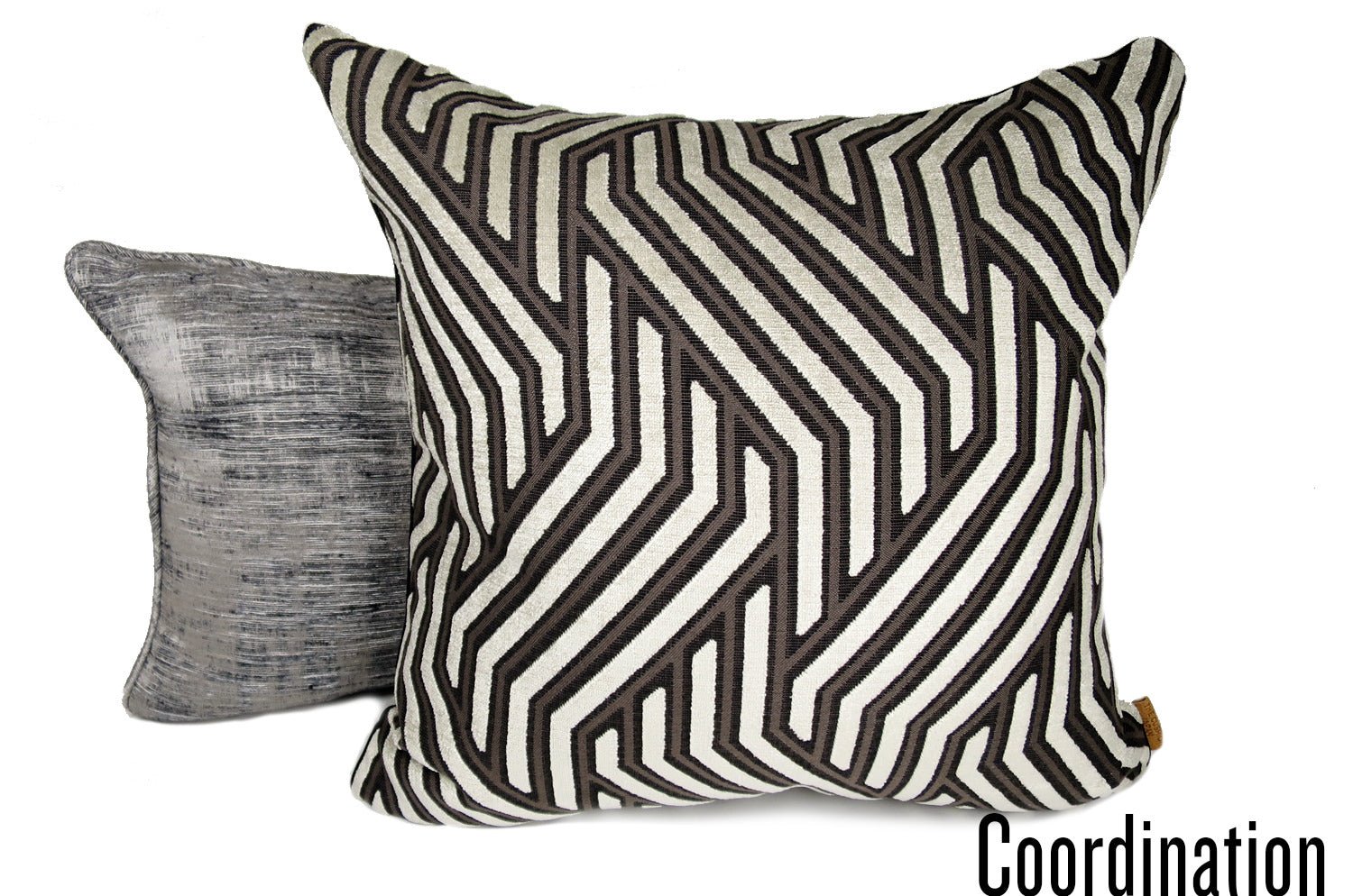 The Modernist モダニスト ジャカードベルベット クッションカバー シルバー 50×50cm - HOUSE OF JAPAN Shop