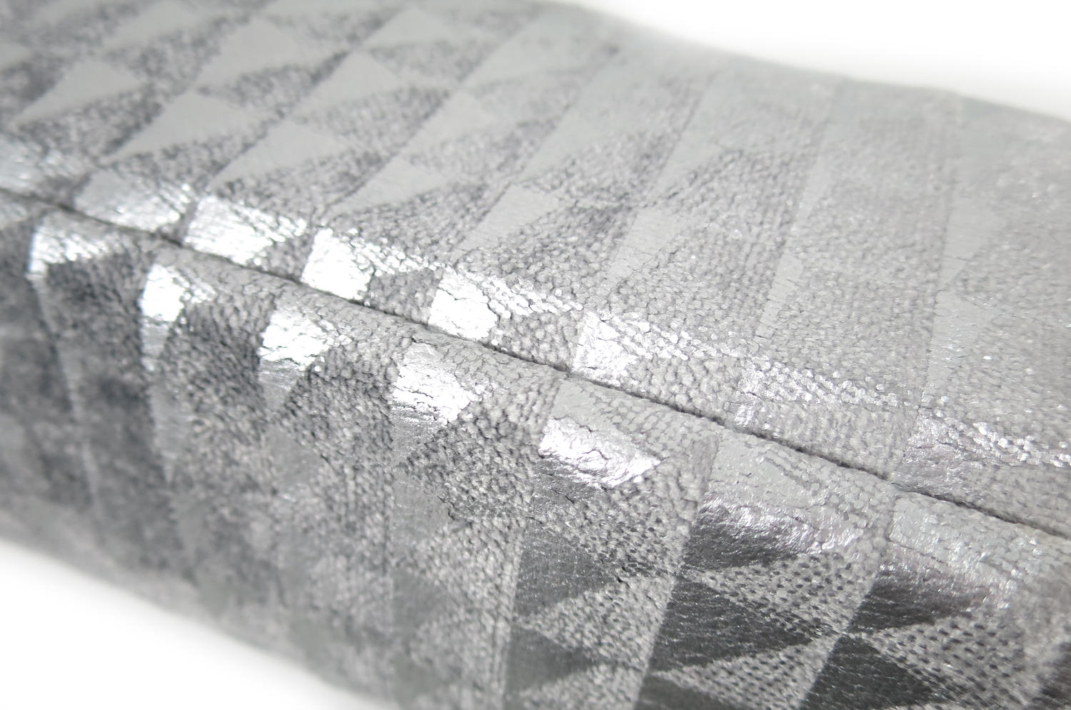 The Moonlit Pyramid Silver イーリー キシモト ファブリック クッション 50×25cm 中材付 - HOUSE OF JAPAN Shop