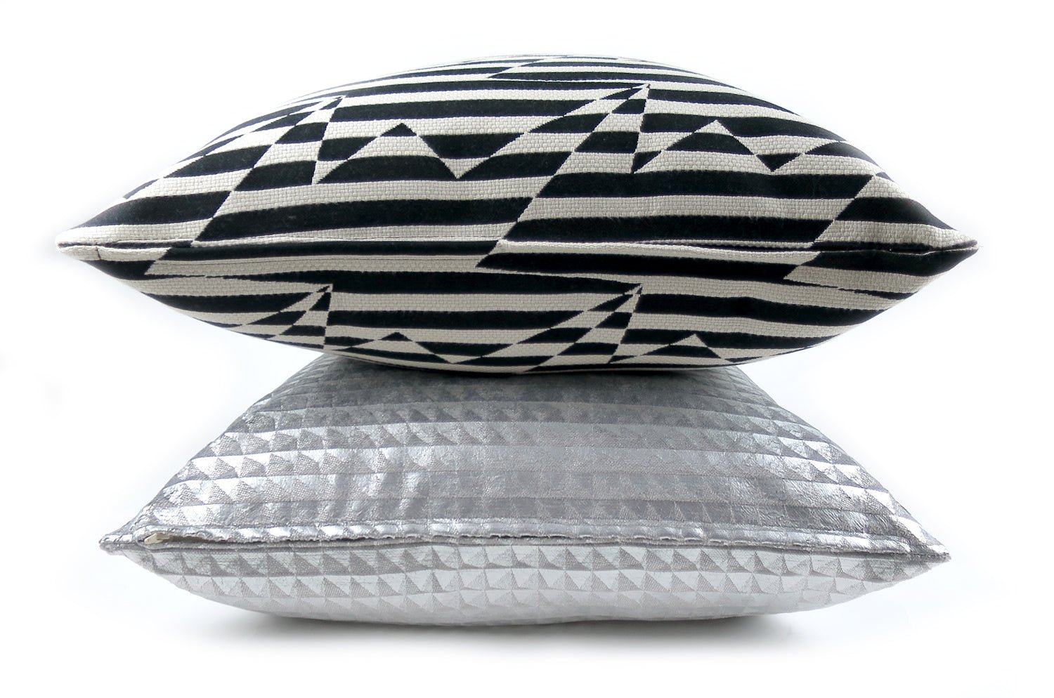 The Moonlit Pyramid Silver cushion by Kirkby Design x ELEY KISHIMOTO(イーリー キシモト)fabric クッションカバー 50×50cm - HOUSE OF JAPAN Shop