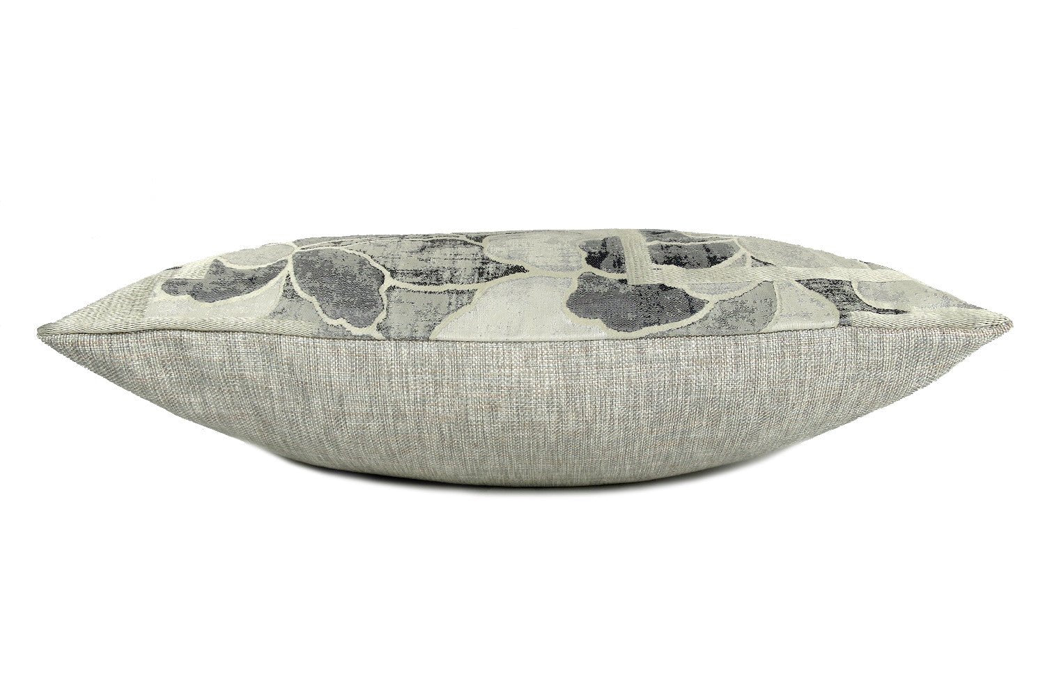 The NAGANO アルマーニカーザ ナガノ クッション(Ghiacchio/Argento アイスグレー) 45×30cm フェザー中材付 - HOUSE OF JAPAN Shop