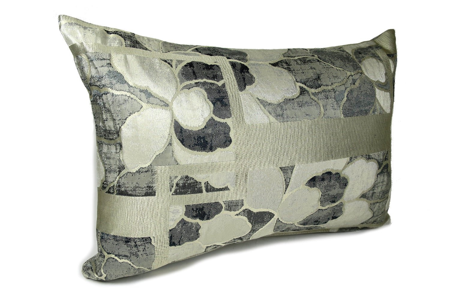 The NAGANO アルマーニカーザ ナガノ クッション(Ghiacchio/Argento アイスグレー) 45×30cm フェザー中材付 - HOUSE OF JAPAN Shop