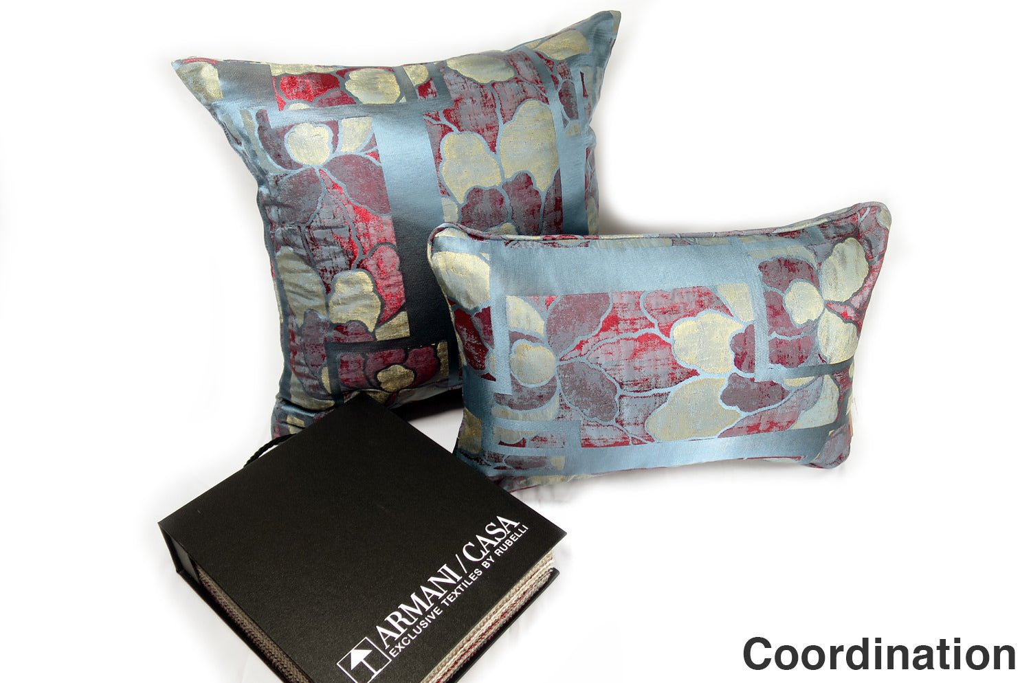 The NAGANO PETROLIO/ROSSO/ORO アルマーニカーザ ナガノ パイピング付クッション 45×30cm 中材付 - HOUSE OF JAPAN Shop