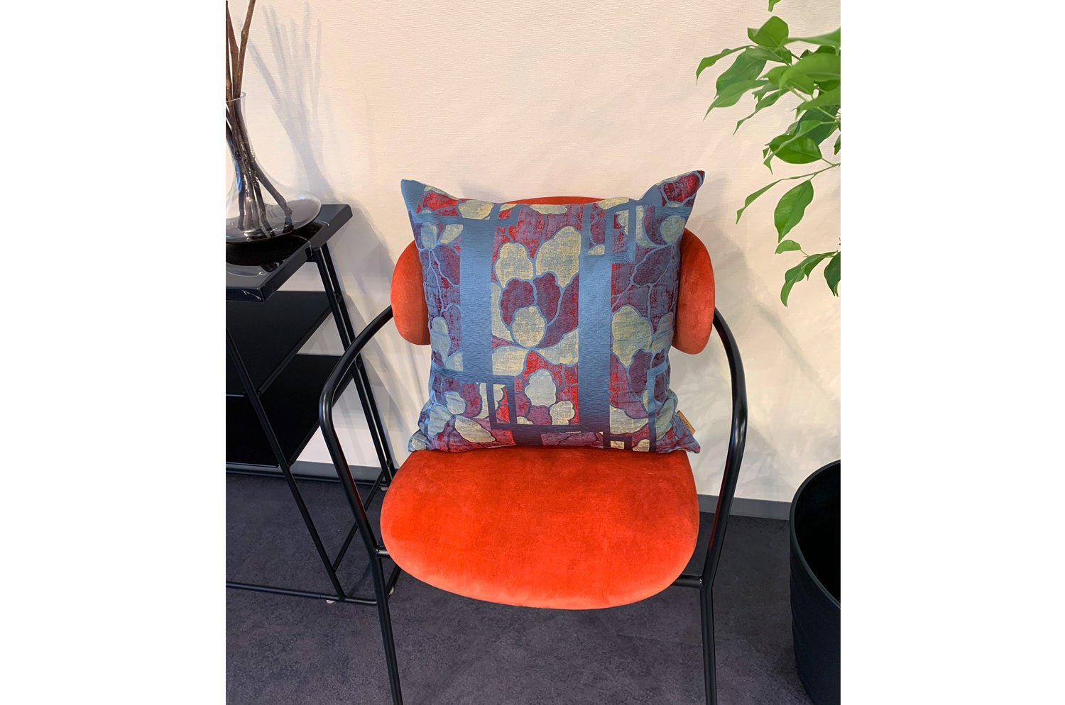 The NAGANO アルマーニカーザ ナガノ クッションカバー(PETROLIO/ROSSO/ORO ブルー) 45×45cm - HOUSE OF JAPAN Shop