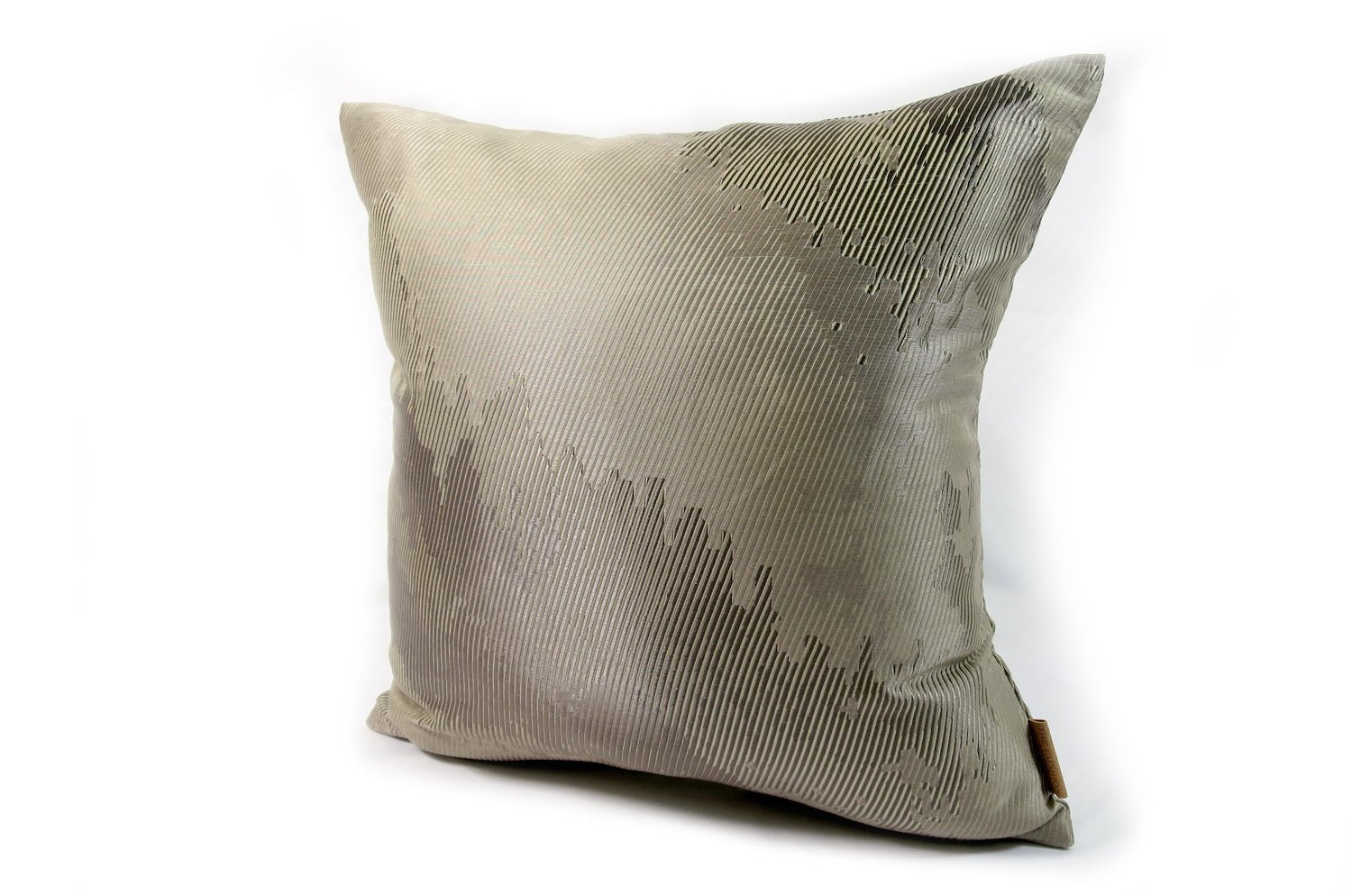 The NAMUR アルマーニカーザ ナミュールクッションカバー(グレージュ) 45×45cm - HOUSE OF JAPAN Shop