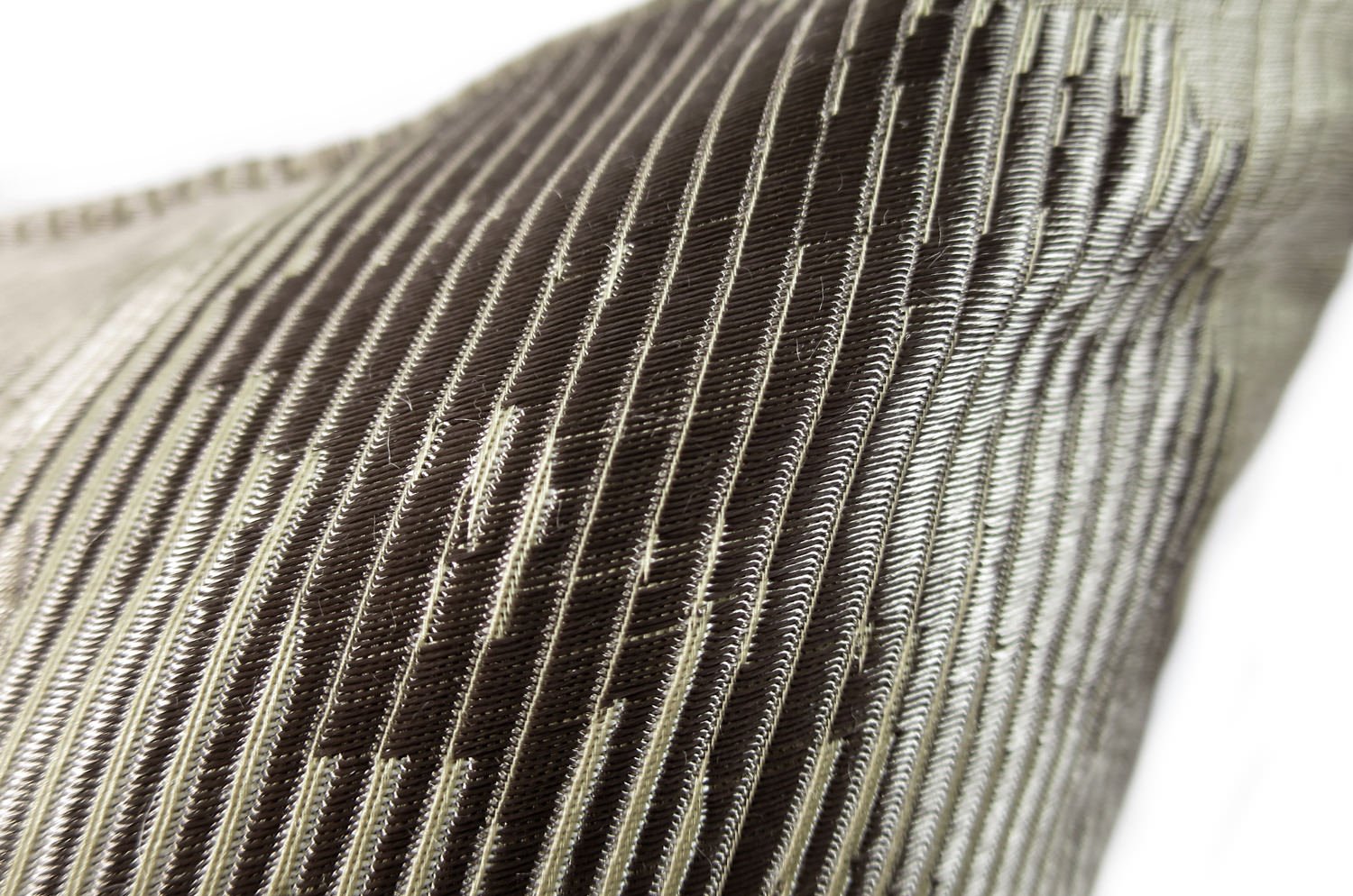 The NAMUR アルマーニカーザ ナミュールクッションカバー(グレージュ) 45×45cm - HOUSE OF JAPAN Shop