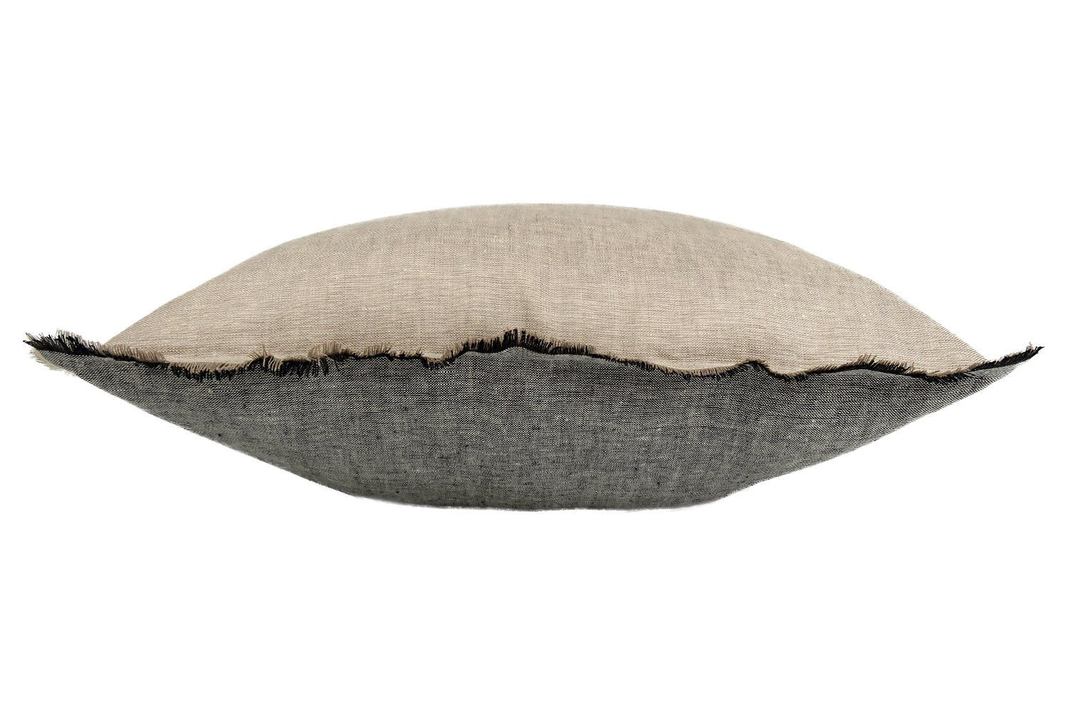 The Natural Linen ナチュラルリネンシャギーフリンジ クッションカバー(ナチュラル×ブラック) 45×45cm - HOUSE OF JAPAN Shop