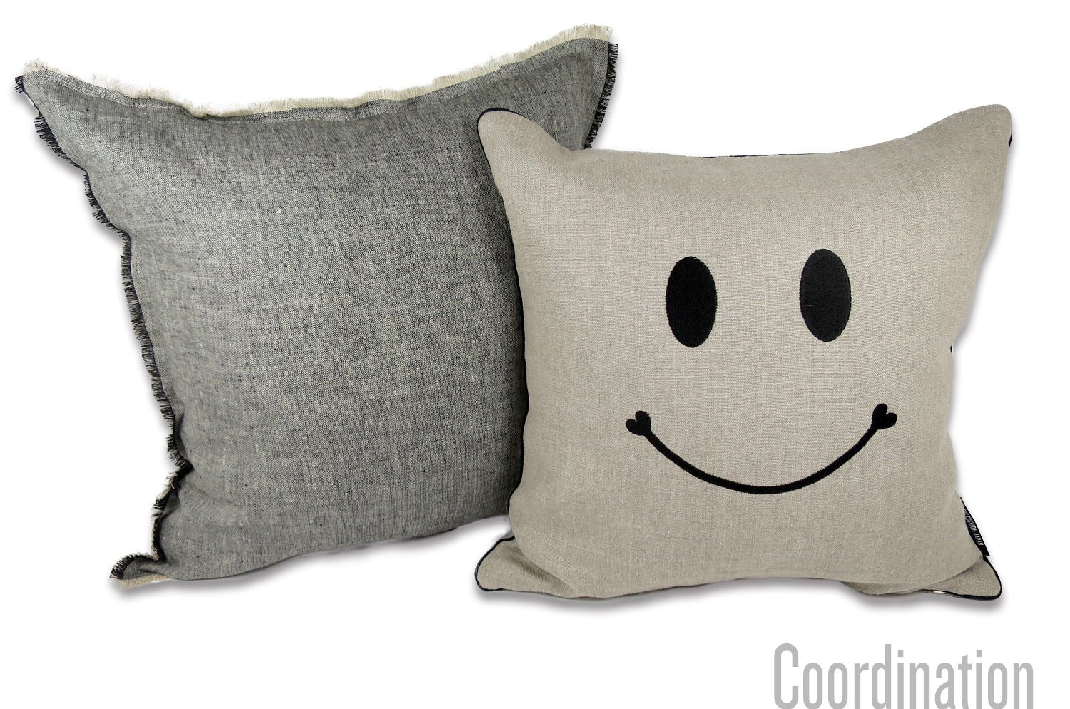 The Natural Linen ナチュラルリネンシャギーフリンジ クッションカバー(ナチュラル×ブラック) 45×45cm - HOUSE OF JAPAN Shop