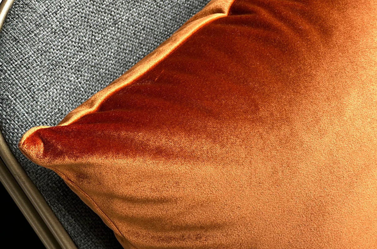 The NUAGE VELOURS ニュアージュ ベルベット クッションカバー Rouille(ルイユ)朱茶色 45×45cm - HOUSE OF JAPAN Shop