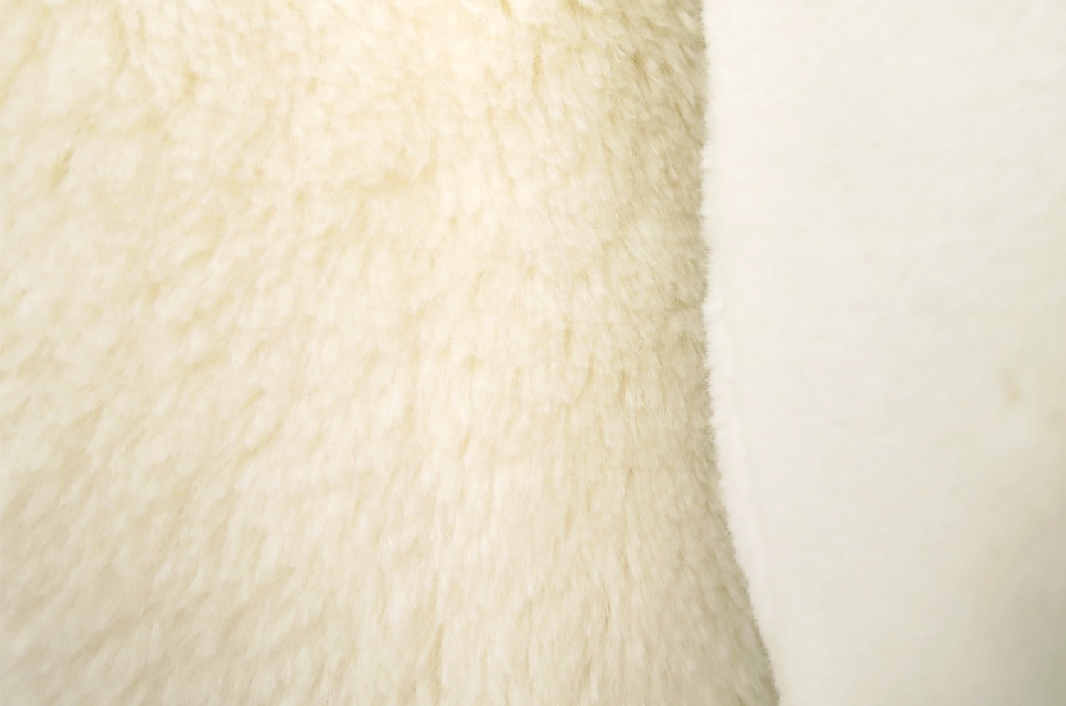 The Organic Cotton ホワイトベア オーガニックコットンファークッションカバー 45×45cm - HOUSE OF JAPAN Shop