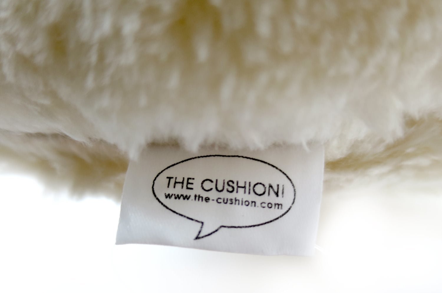 The Organic Heart オーガニックコットンファーハートクッション 30×30cm 中材付 - HOUSE OF JAPAN Shop