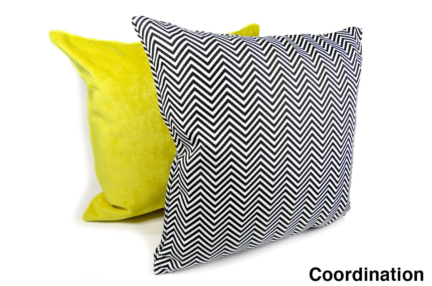 The Outdoor&Indoor fabric ZigZag クッションカバー 45×45cm - HOUSE OF JAPAN Shop