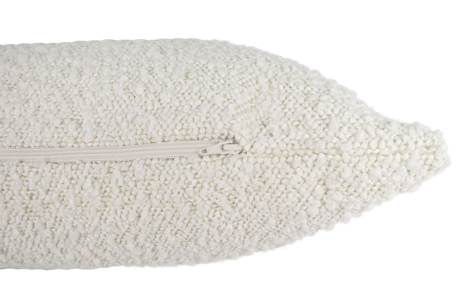 The Ovis Boucle オービスブークレ フリンジクッション (アイボリー) 60×28cm 中材付 - HOUSE OF JAPAN Shop