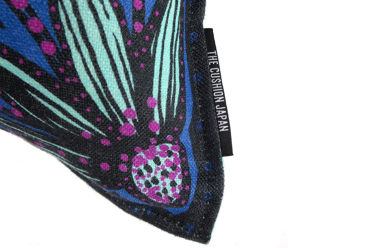 The Päiväperho - パイヴァペルホ ヘイニ・リータフフタデザイン リネンクッションカバー 45×45cm - HOUSE OF JAPAN Shop