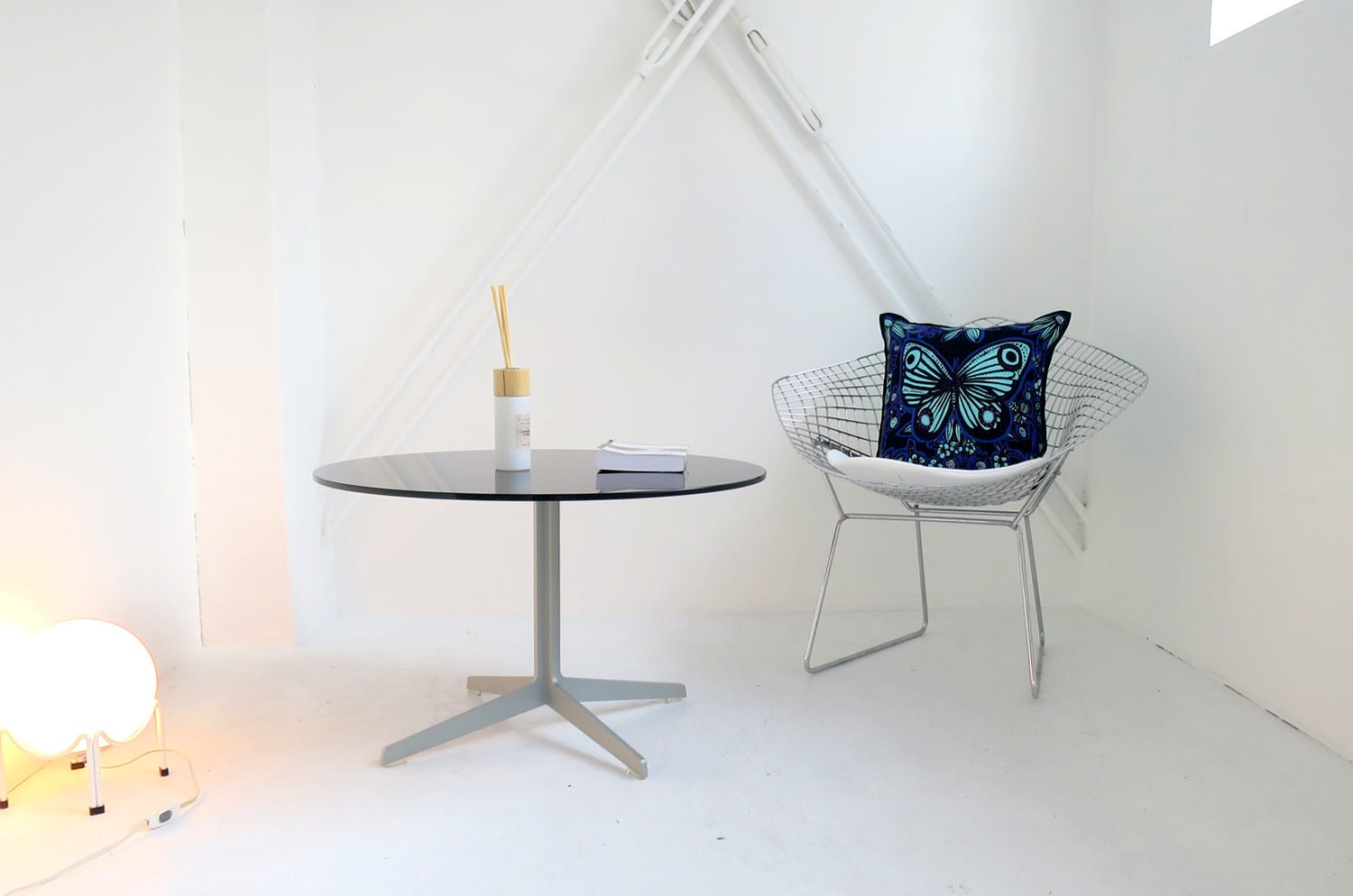 The Päiväperho - パイヴァペルホ ヘイニ・リータフフタデザイン リネンクッションカバー 45×45cm - HOUSE OF JAPAN Shop