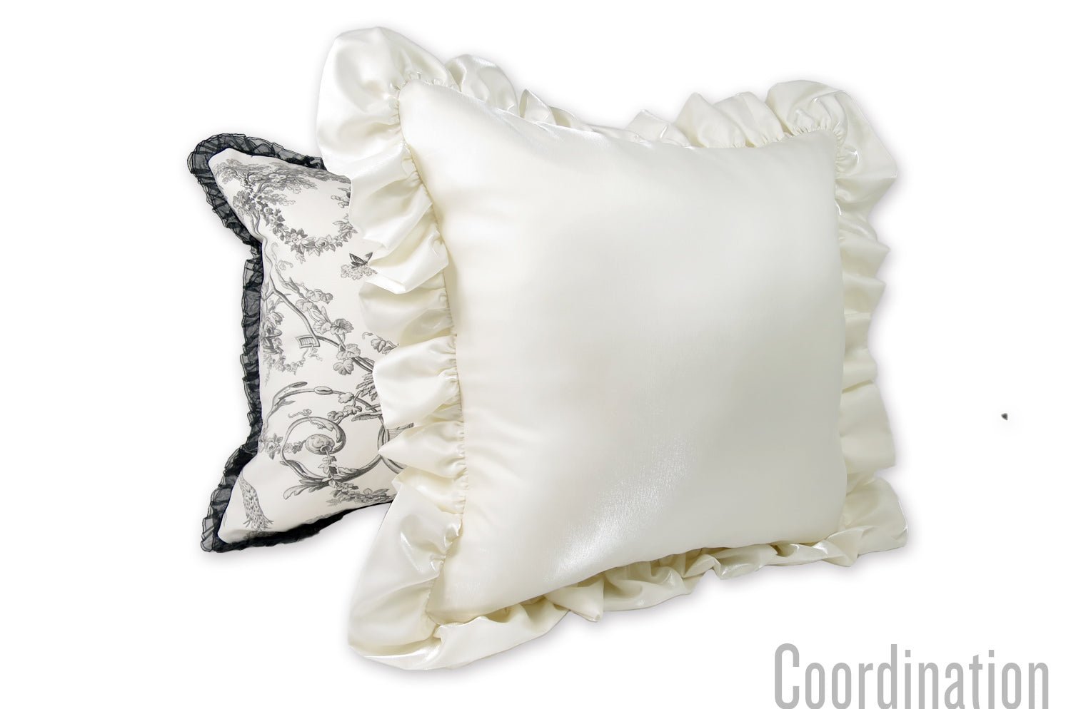 The Pearl Satin パールサテン パフフリルクッションカバー 45×45cm (57cm) - HOUSE OF JAPAN Shop