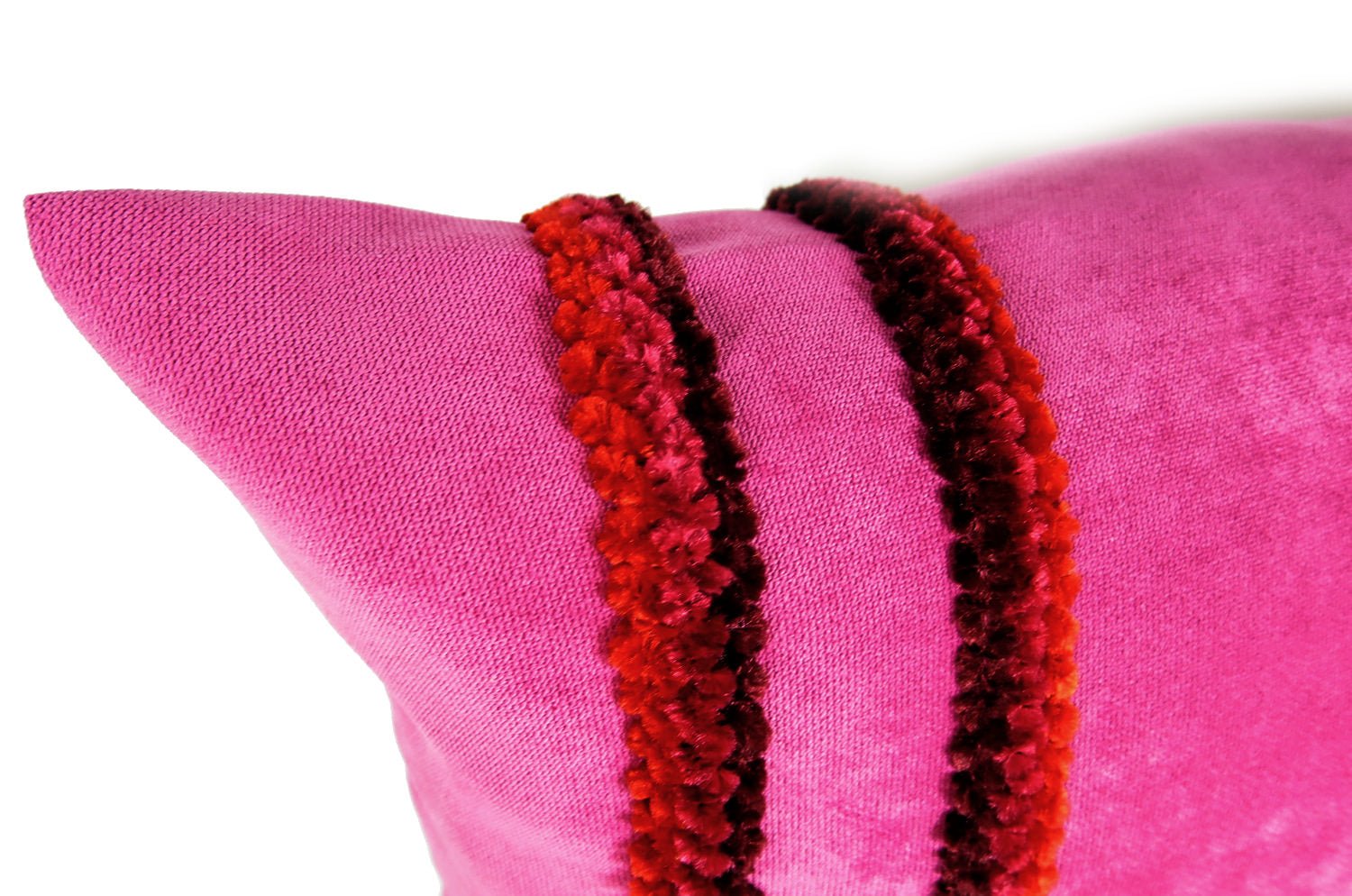 The Pink Soft Suede ピンクソフトスエード サイドラインクッション 50×30cm 中材付 - HOUSE OF JAPAN Shop