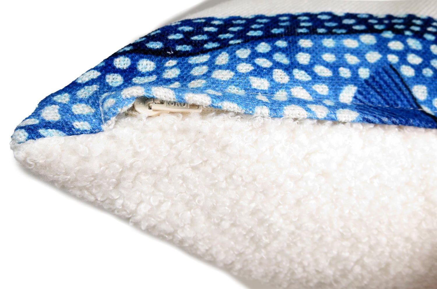 The POISSONS COFFRE フレンチリネン混 〔ハコフグ達〕クッションカバー 40×40cm - HOUSE OF JAPAN Shop