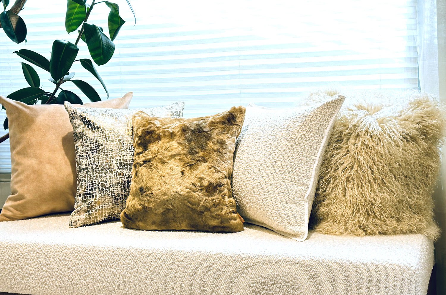 The PrintedVelvet プリントベルベット クッションカバー (Nougat) 50×50cm - HOUSE OF JAPAN Shop