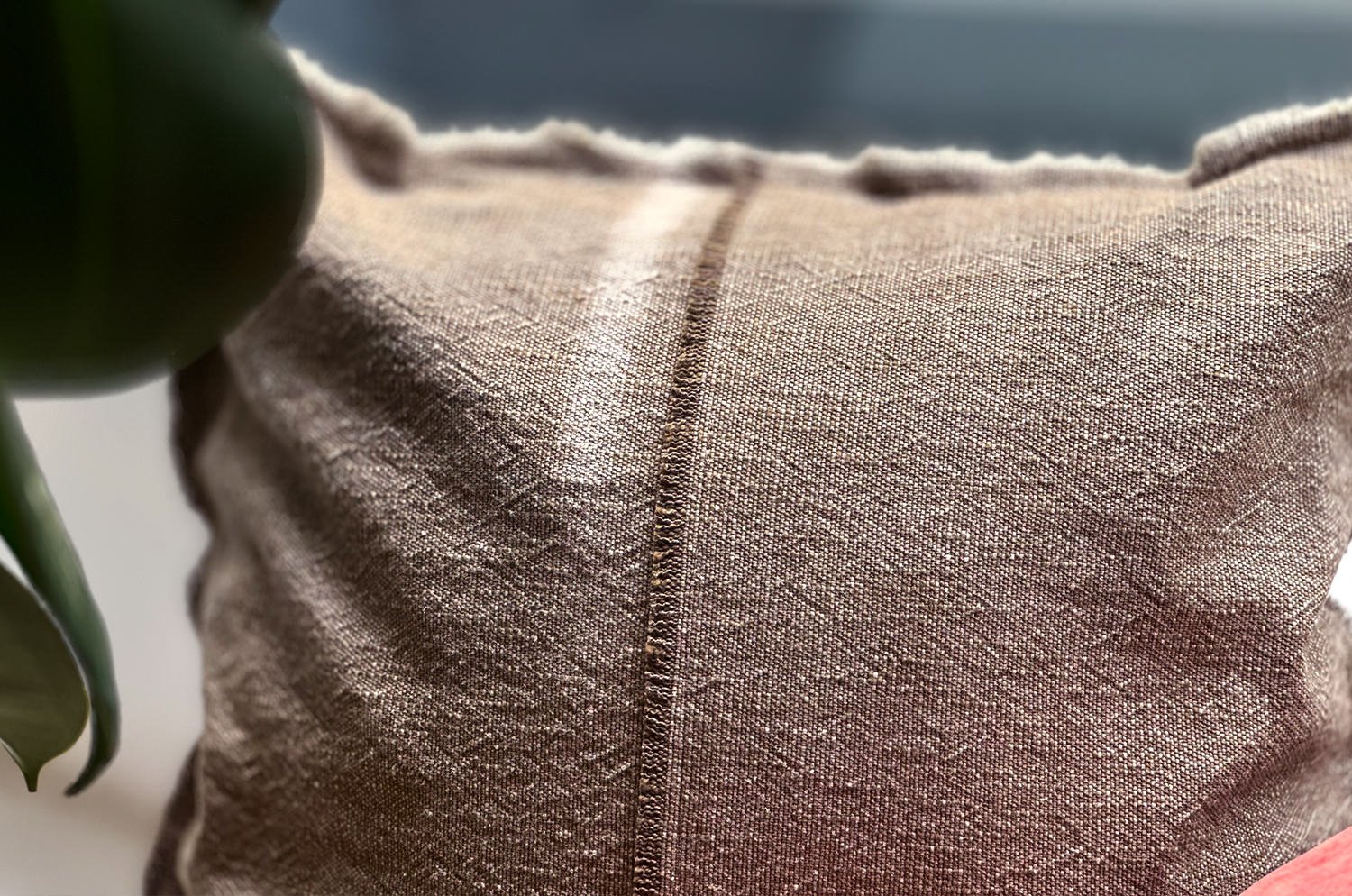 The Pure Fringe 自然素材フリンジ付きクッションカバー リネン&コットン (Cocoa) 50×50cm - HOUSE OF JAPAN Shop