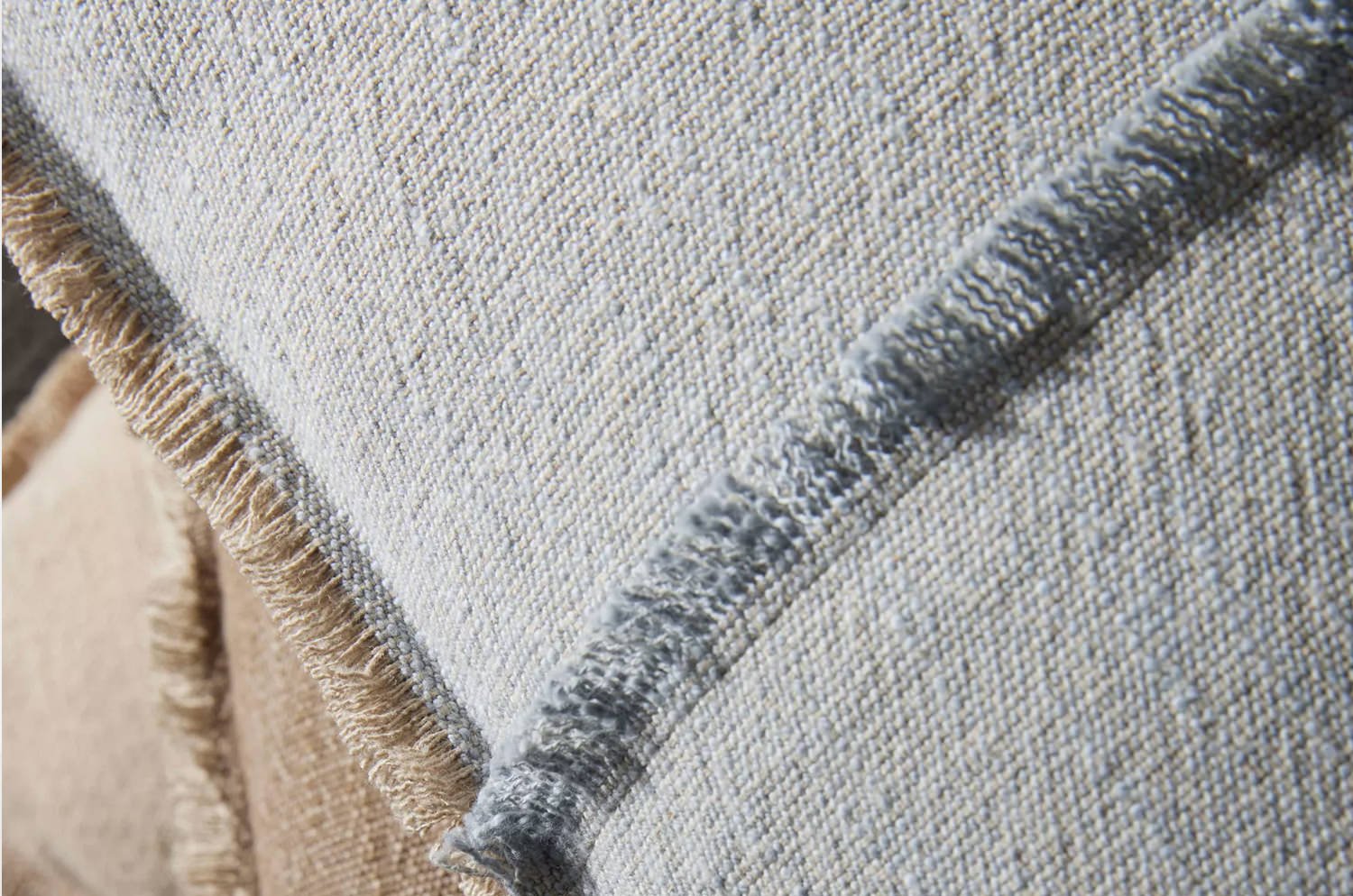 The Pure Fringe 自然素材フリンジ付きクッションカバー リネン&コットン (PaleBlueGray) 50×50cm - HOUSE OF JAPAN Shop