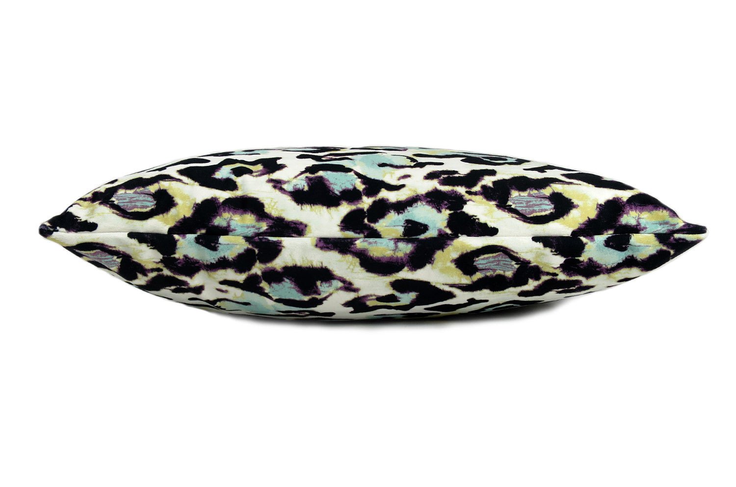 The Purple Leopard スペイン製起毛スエードタッチ パープルレオパード柄クッション 50×30cm 中材付 - HOUSE OF JAPAN Shop