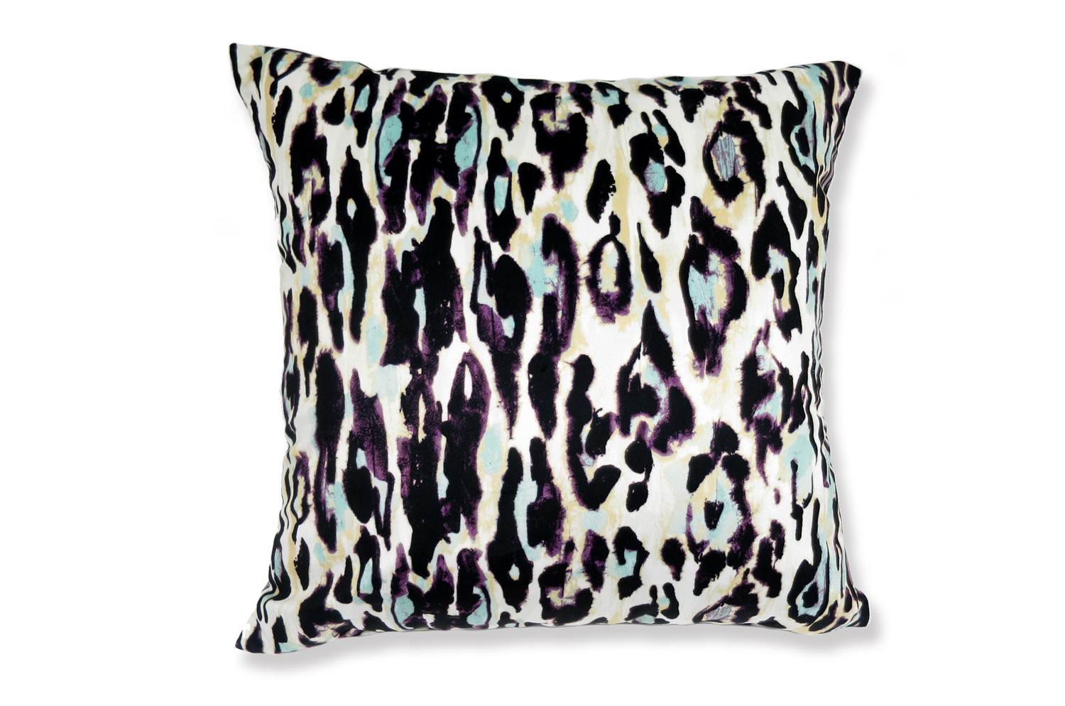 The Purple Leopard スペイン製起毛スエードタッチ パープルレオパード柄クッションカバー 50×50cm - HOUSE OF JAPAN Shop