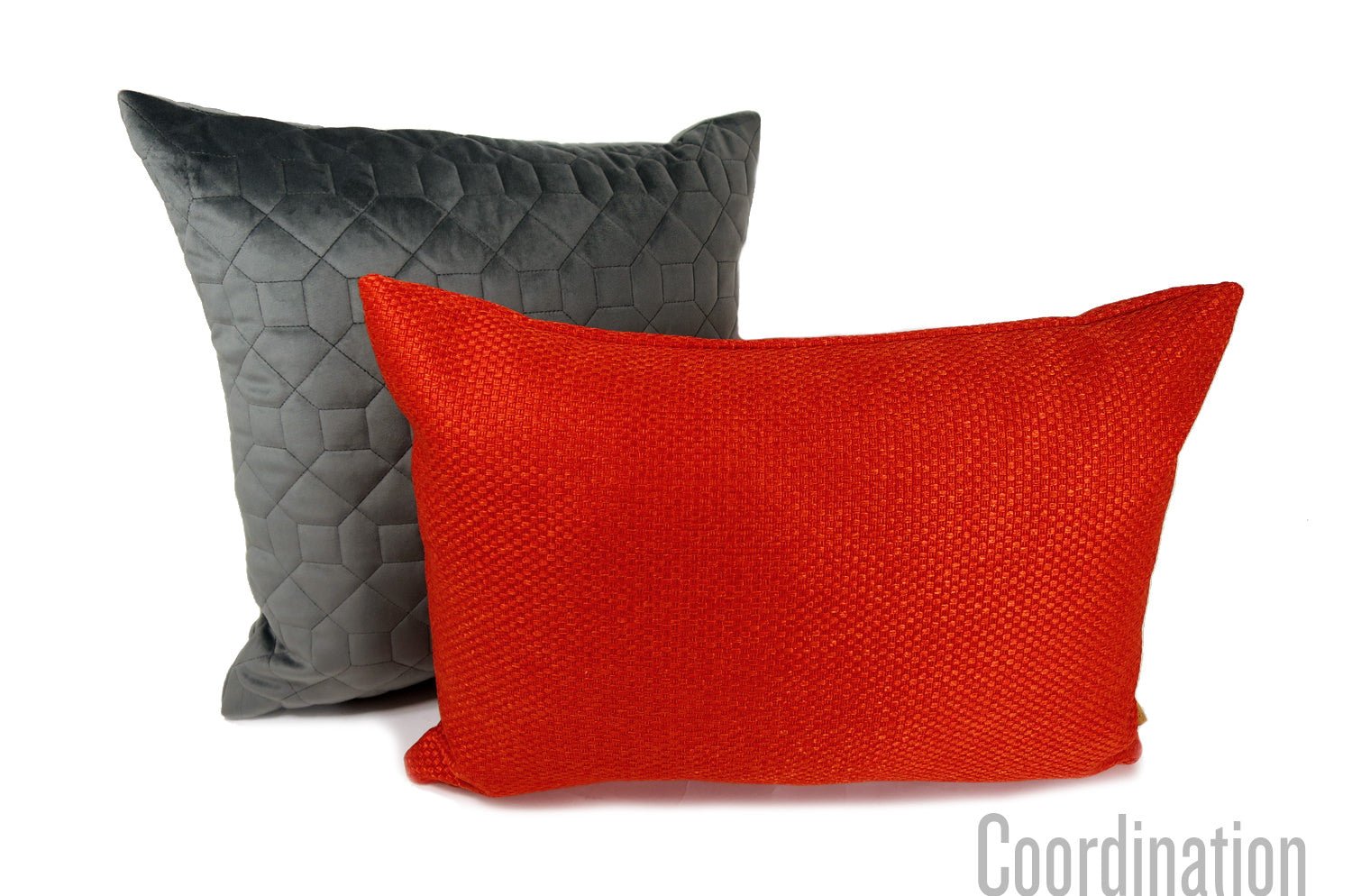 The Quilted シルクタッチ幾何学キルト クッションカバー Shadow 45×45cm - HOUSE OF JAPAN Shop