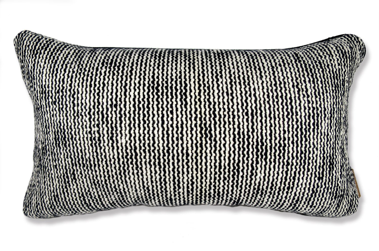 The RAGUSA アルマーニカーザ ラグーザ クッション(ブラックアイボリー) 45×29cm 中材付 - HOUSE OF JAPAN Shop