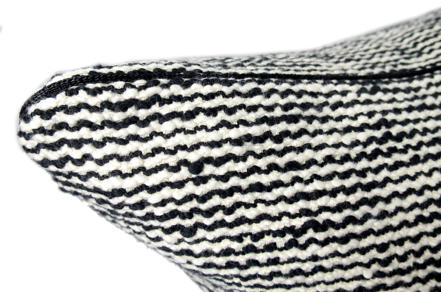 The RAGUSA アルマーニカーザ ラグーザ クッションカバー(ブラックアイボリー) 45×45cm - HOUSE OF JAPAN Shop