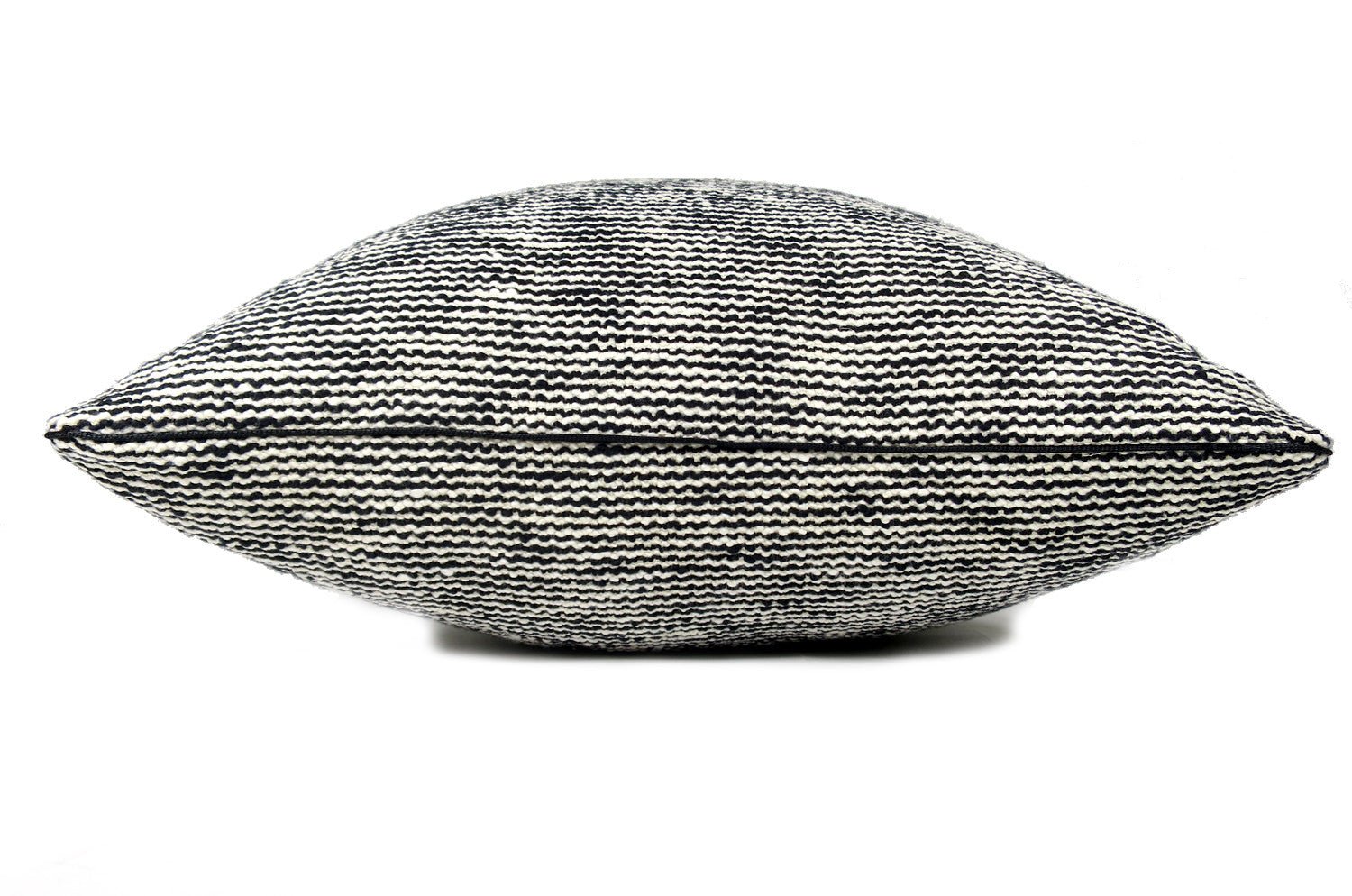 The RAGUSA アルマーニカーザ ラグーザ クッションカバー(ブラックアイボリー) 45×45cm - HOUSE OF JAPAN Shop