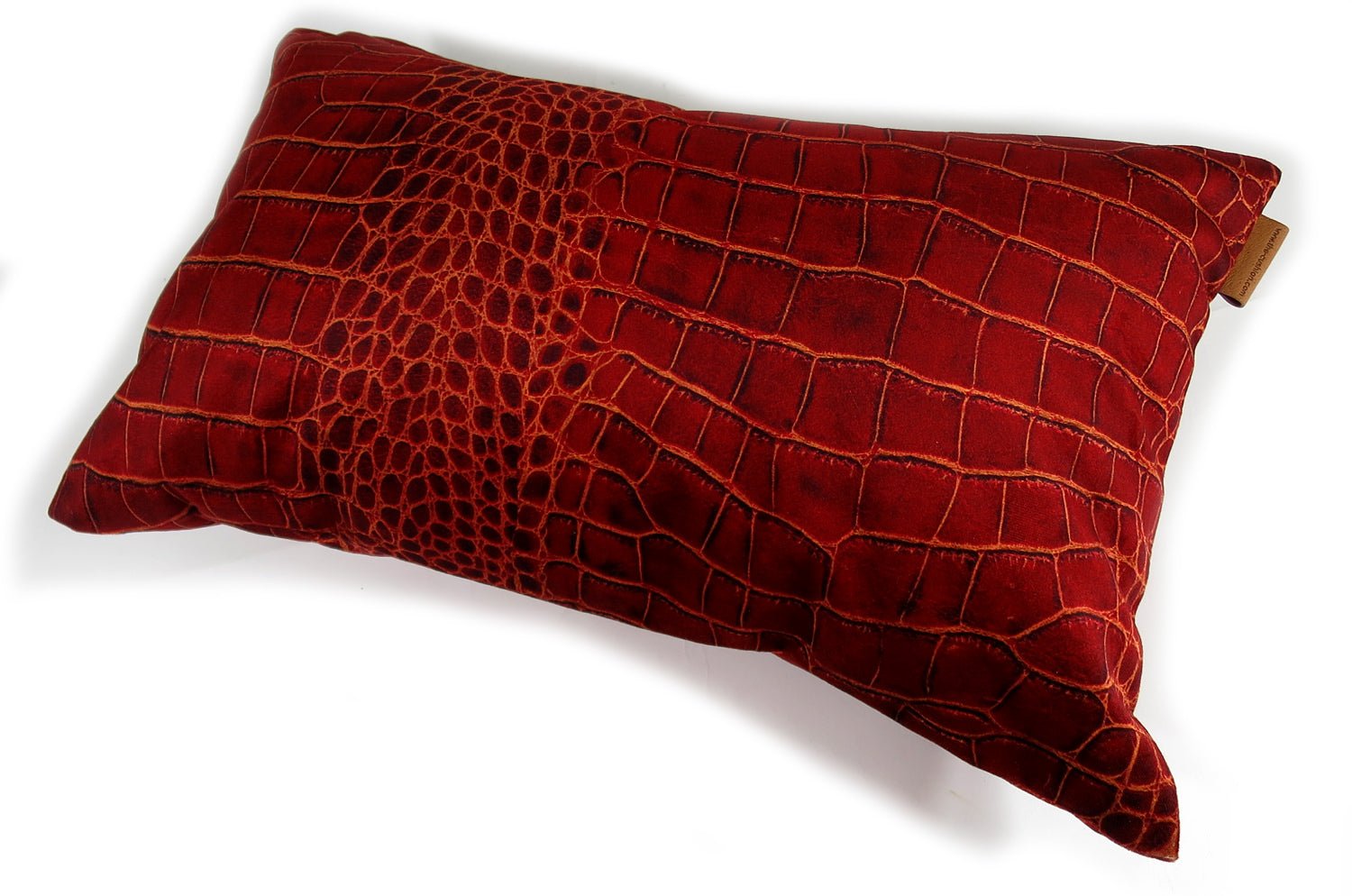 The Reddishbrown Crocodile スペイン製起毛スエード調クロコダイル柄クッション レディッシュブラウン 50×30cm 中材付 - HOUSE OF JAPAN Shop