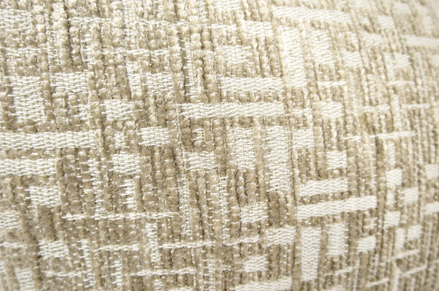 The REIMS アルマーニカーザ ランス ジャカードベルベットクッション(パール) 45×30cm 中材付 - HOUSE OF JAPAN Shop