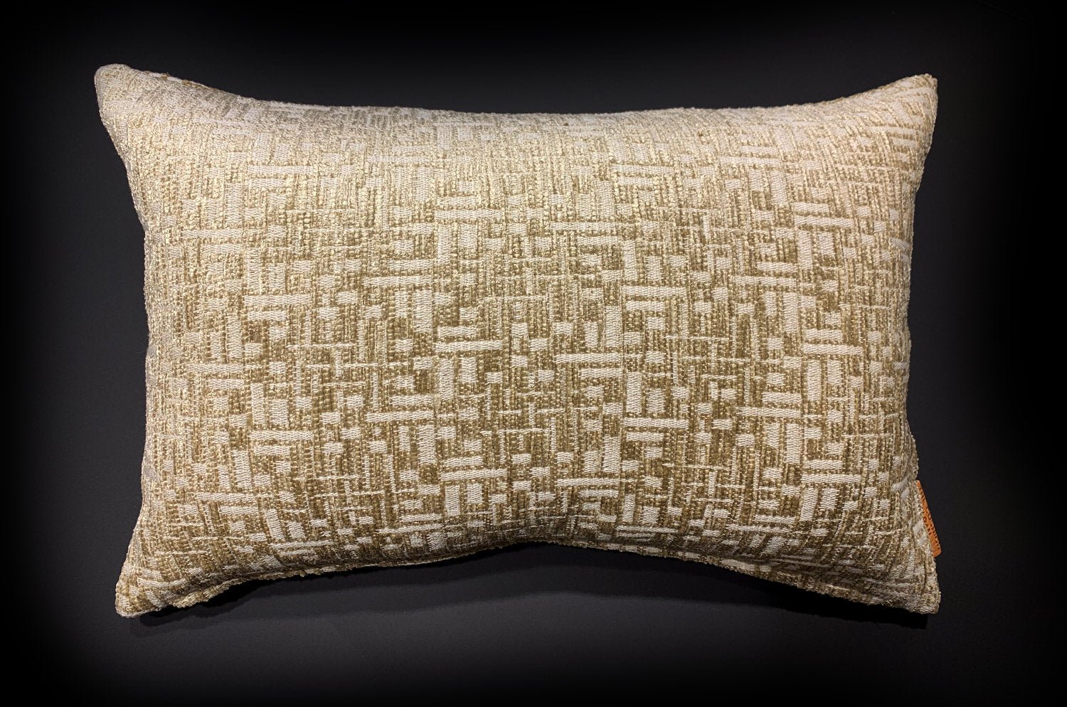 The REIMS アルマーニカーザ ランス ジャカードベルベットクッション(パール) 45×30cm 中材付 - HOUSE OF JAPAN Shop