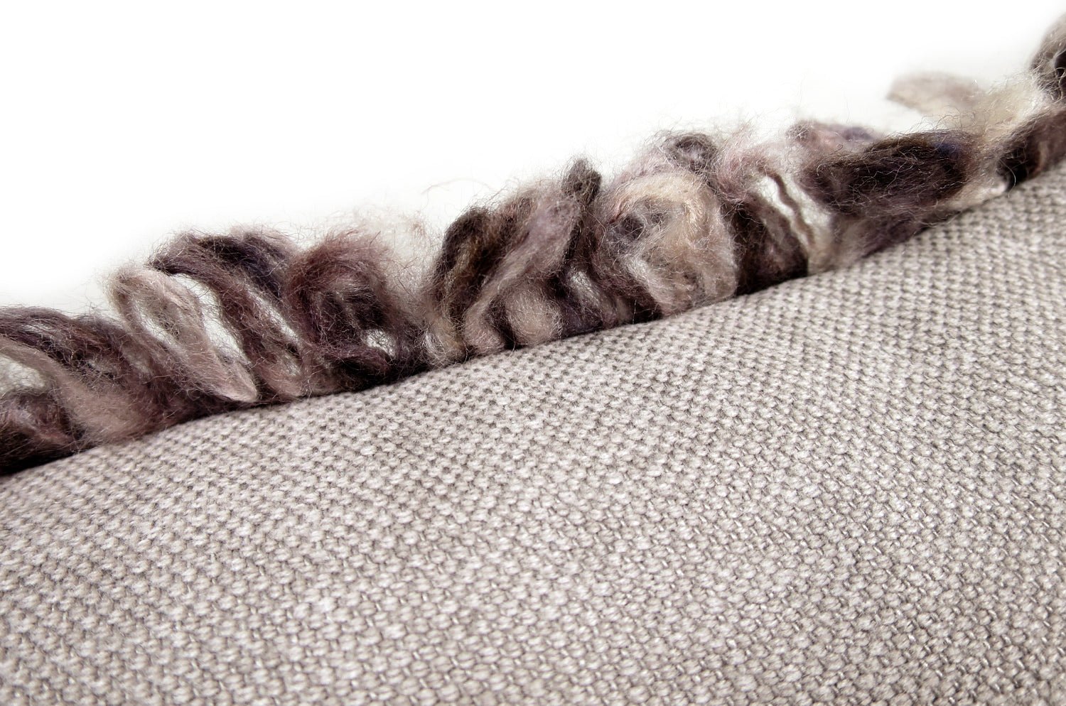 The Romo ふわふわフリンジ リネンコットンクッション 49×28cm 中材付 - HOUSE OF JAPAN Shop