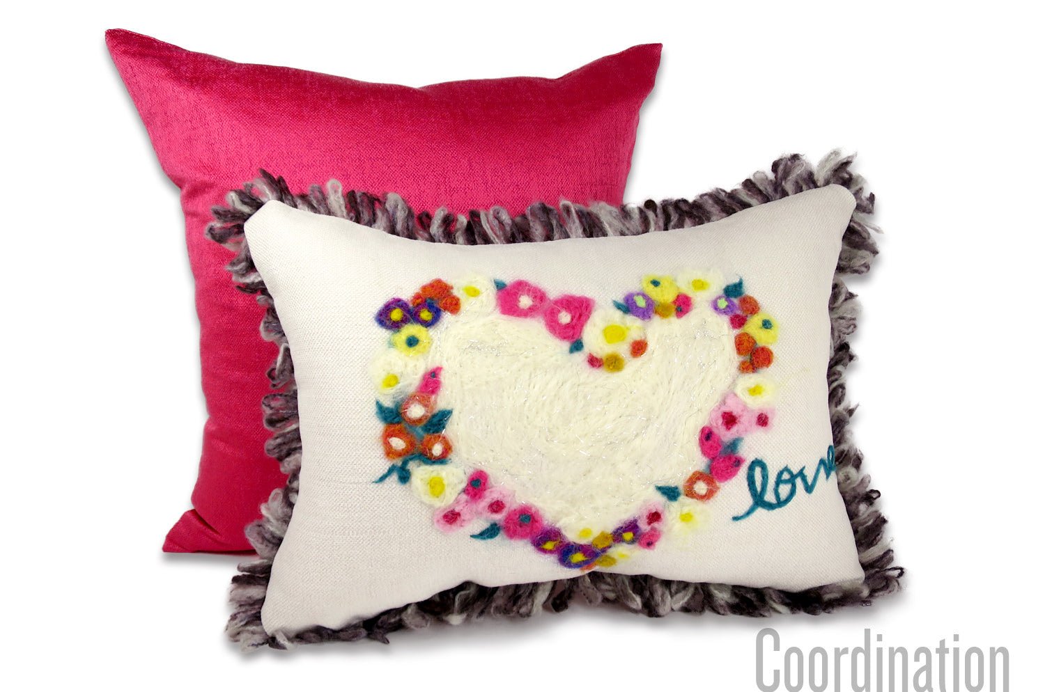 The ROMO 癒されレタードメッセージクッション(heartflower) ハンドメイド 38(44)×28(34)cm 中材付 - HOUSE OF JAPAN Shop