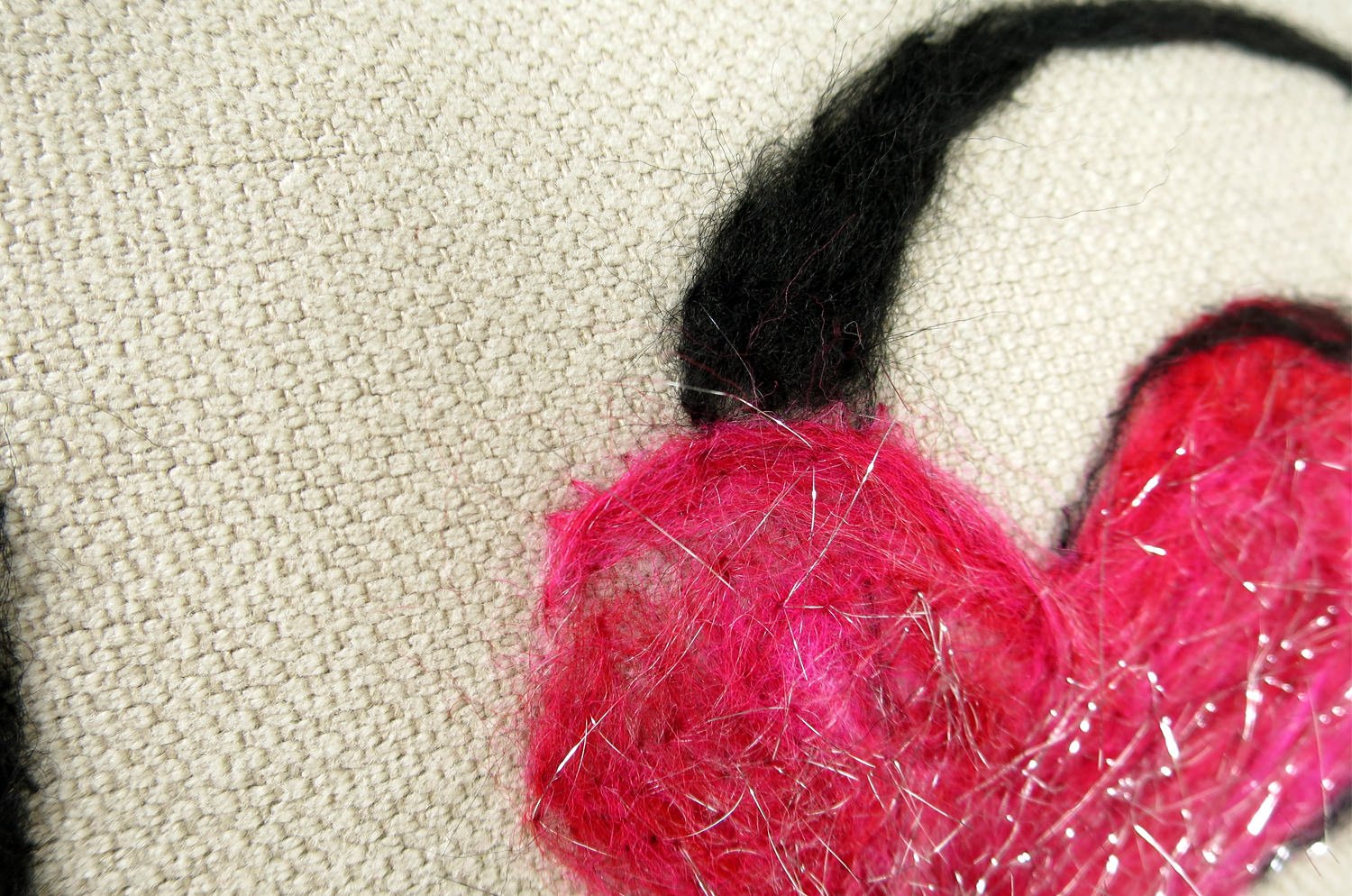 The ROMO 癒されレタードメッセージクッション(LOVE) ハンドメイド 49(53)×29(33)cm 中材付 - HOUSE OF JAPAN Shop