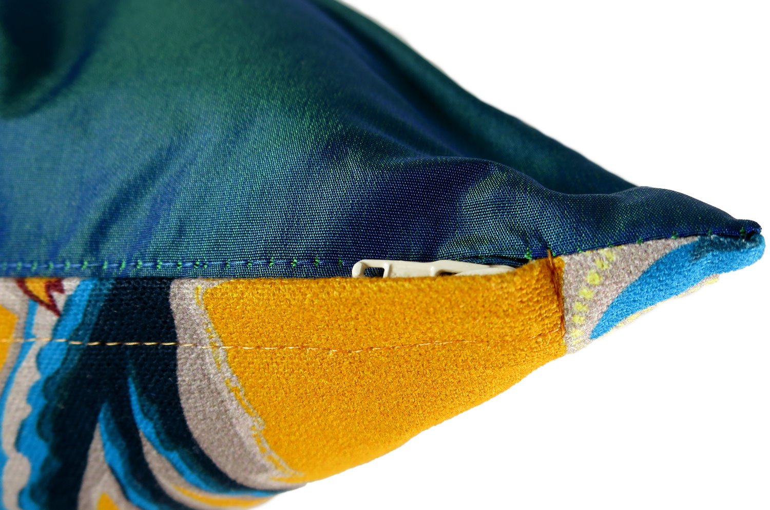 The ROMY ロミー オリエンタルフラワー クッションカバー (ゴールデンイエロー) 50×50cm - HOUSE OF JAPAN Shop