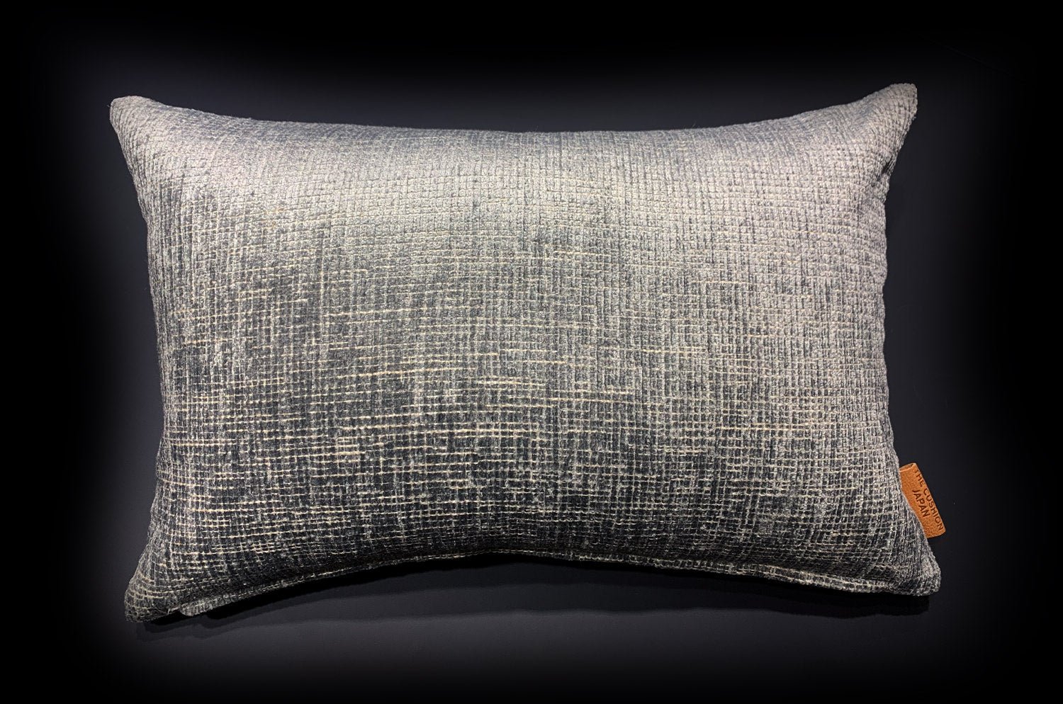 The ROUEN アルマーニカーザ ルーアン ジャカードベルベットクッション(シルバー) 45×30cm 中材付 - HOUSE OF JAPAN Shop