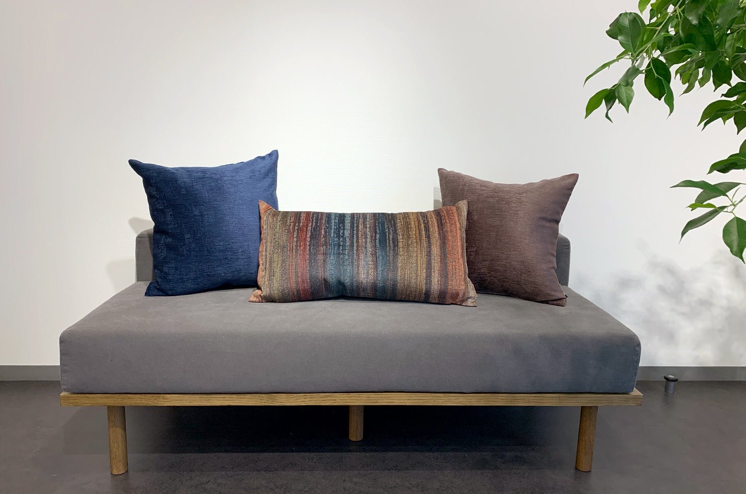 The Royal velour ロイヤルベロア クッションカバー COFFEE BEAN 45×45cm - HOUSE OF JAPAN Shop