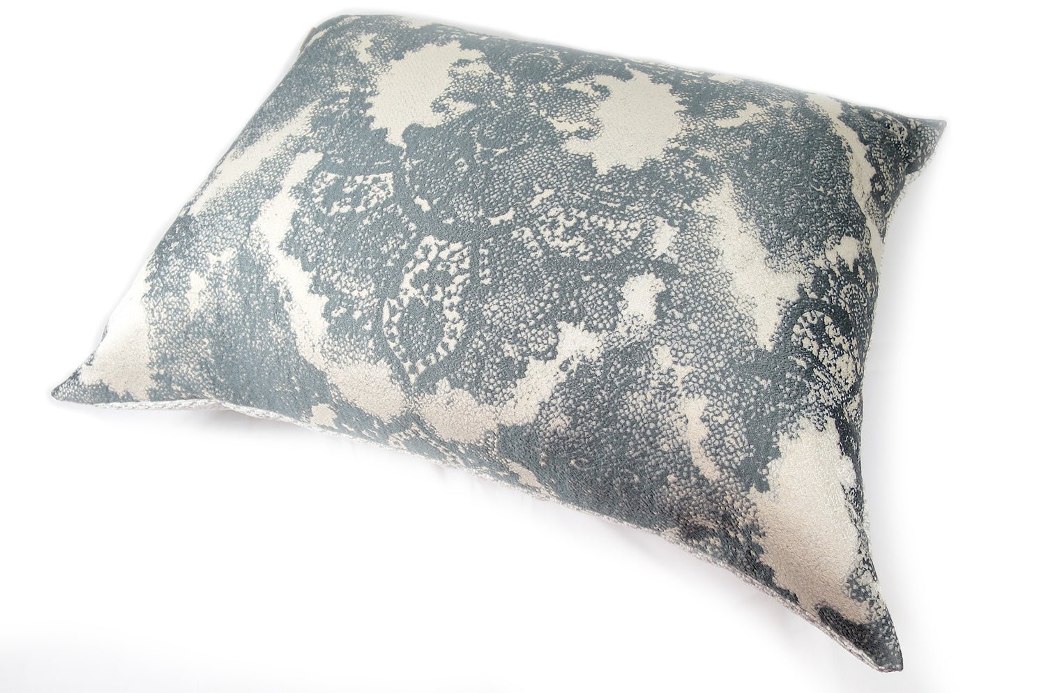 The RUBELLI/FIAMMETTA ダマスクASH 大きめクッション イタリア製ファブリック 64×50cm 中材付 - HOUSE OF JAPAN Shop