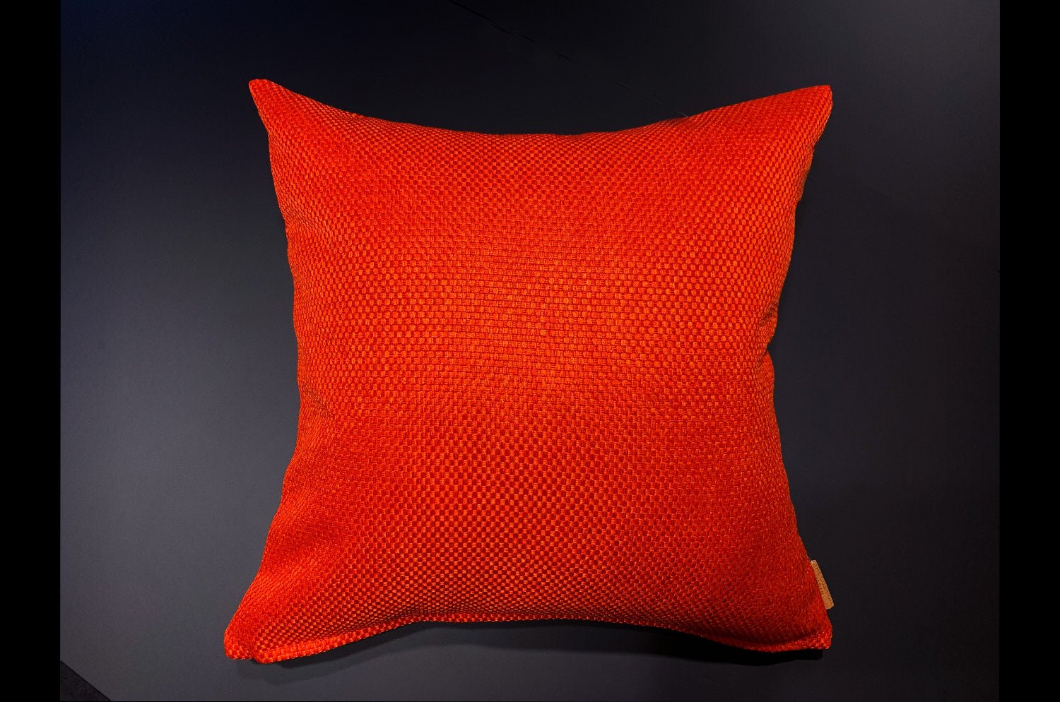 The Scarlet Red スカーレットレッドクッションカバー 50×50cm - HOUSE OF JAPAN Shop