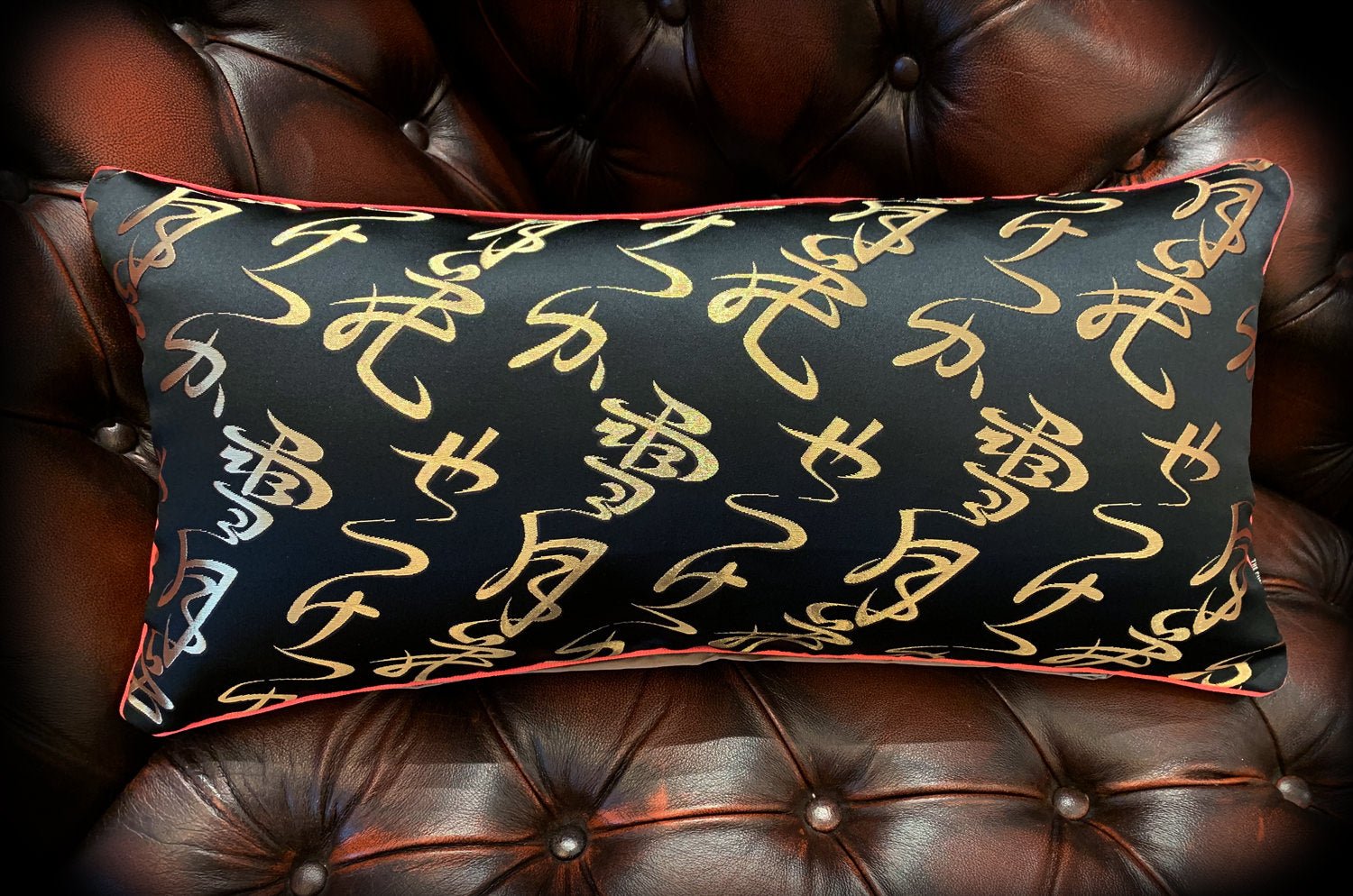 The Setugetuka 西陣織 雪月花クッション 65×33cm 中材付 - HOUSE OF JAPAN Shop