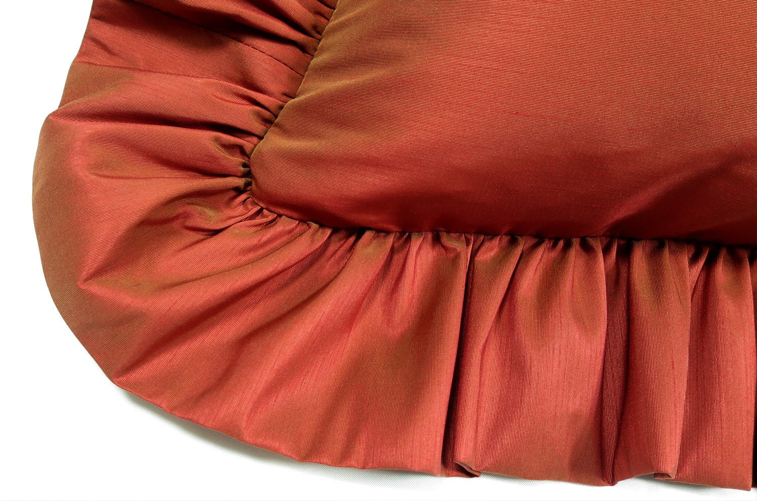 The Shantung Brick Ruffle シャンタンパフフリルクッションカバー ブリック色 45×45cm(61cm) - HOUSE OF JAPAN Shop