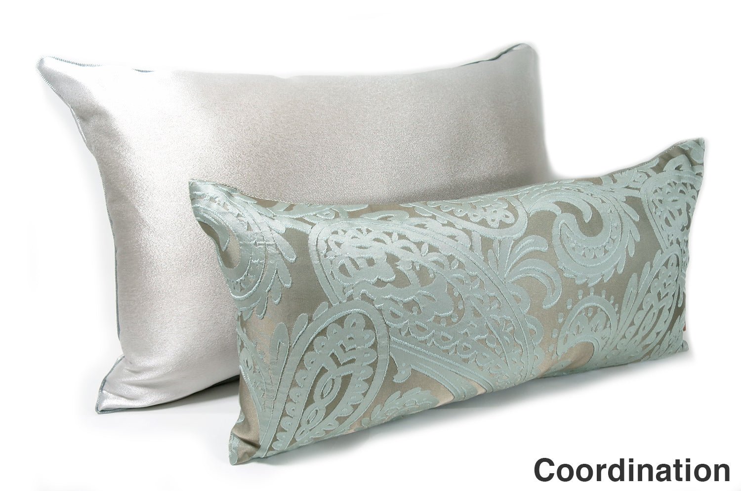 The Shine Silver シャインシルバークッション 60×40cm 中材付 - HOUSE OF JAPAN Shop