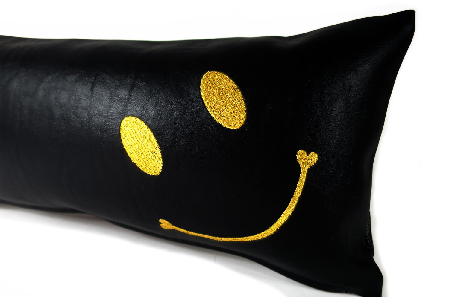 The Smile スマイル ゴールド刺繍『ニコフェイス®』クッション ブラック 45×20cm 中材付 - HOUSE OF JAPAN Shop