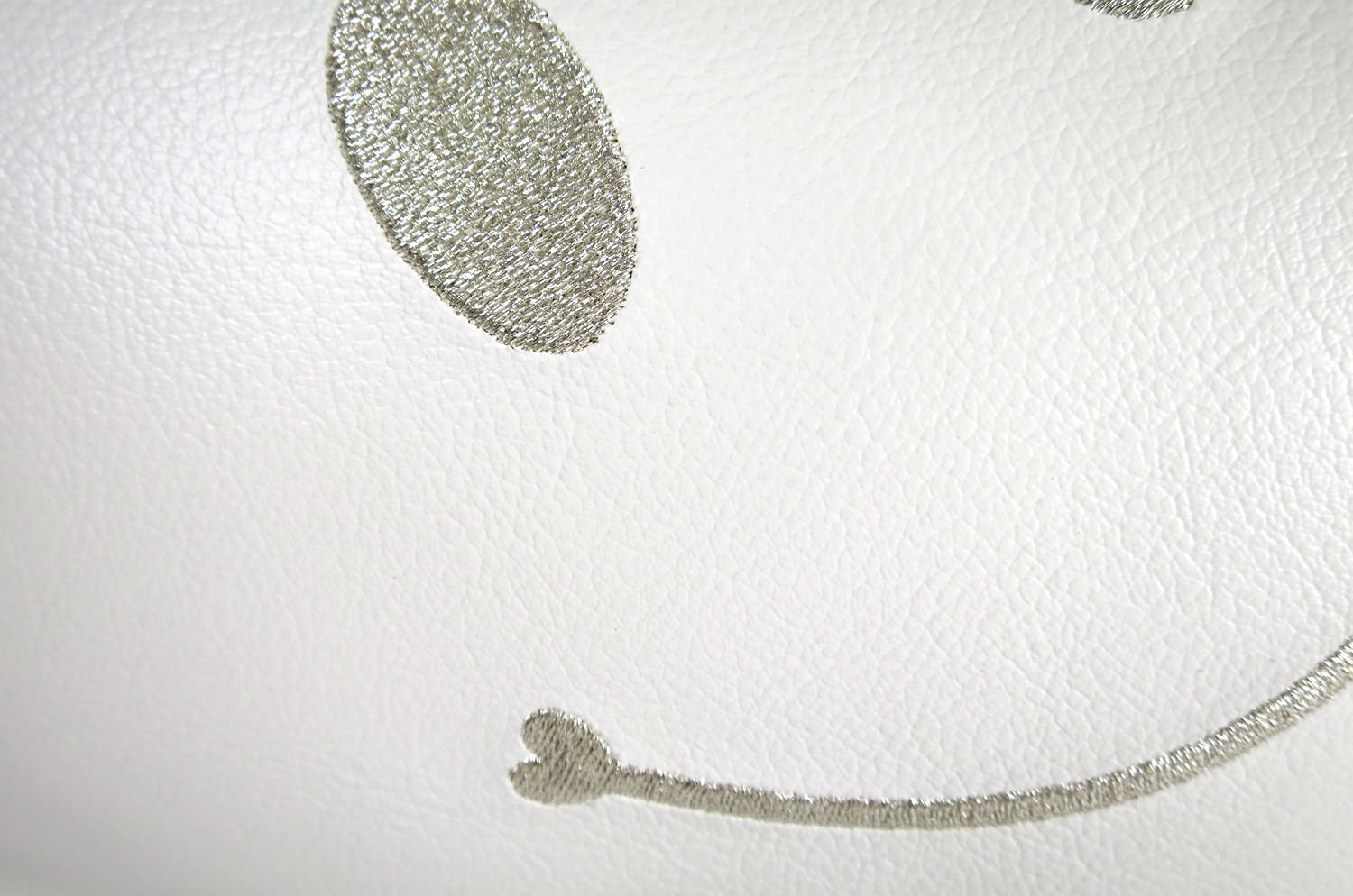 The Smile スマイル シルバー刺繍『ニコフェイス®』クッション ホワイト 45×25cm 中材付 - HOUSE OF JAPAN Shop