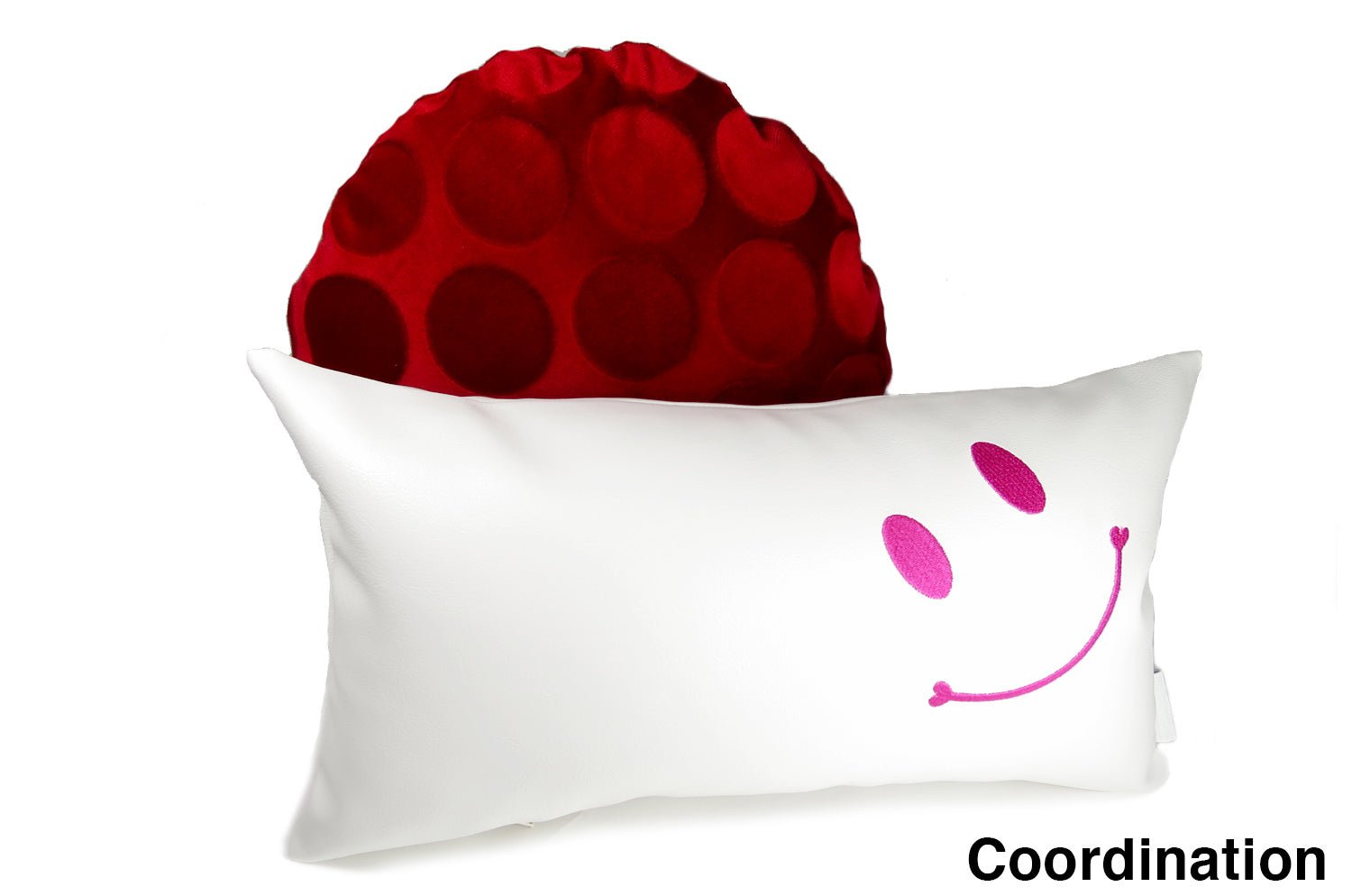 The Smile スマイル ピンク刺繍『ニコフェイス®』クッション ホワイト 45×25cm 中材付 - HOUSE OF JAPAN Shop
